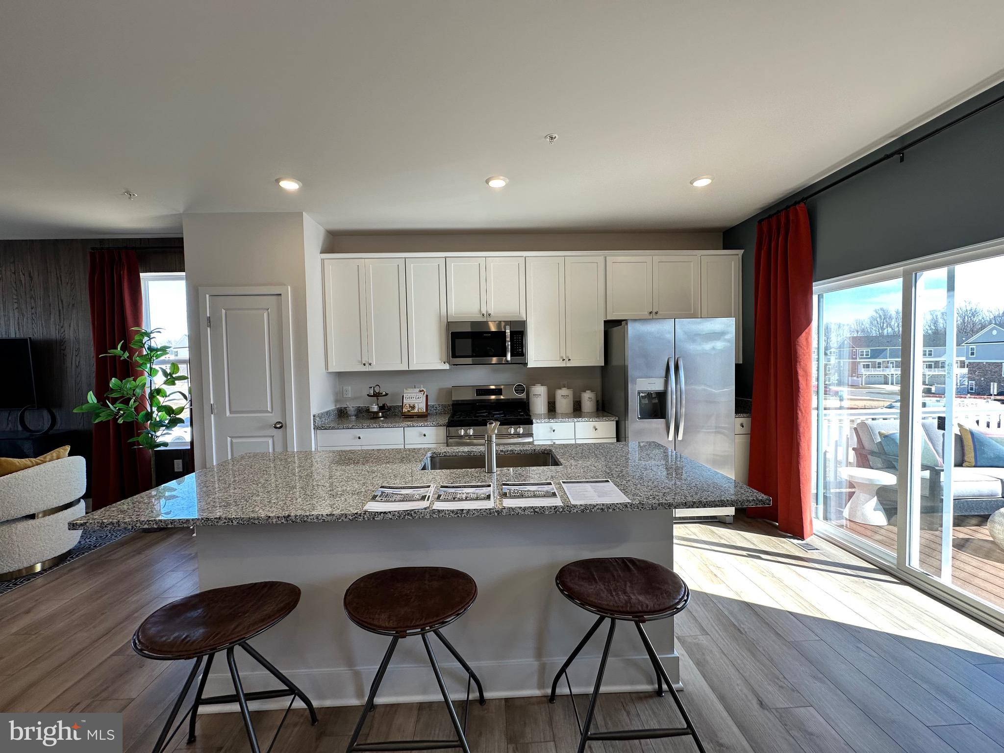 ST CHARLES - Residential