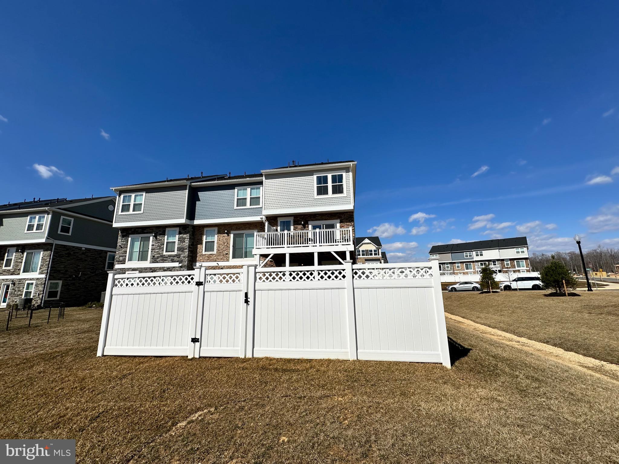 ST CHARLES - Residential