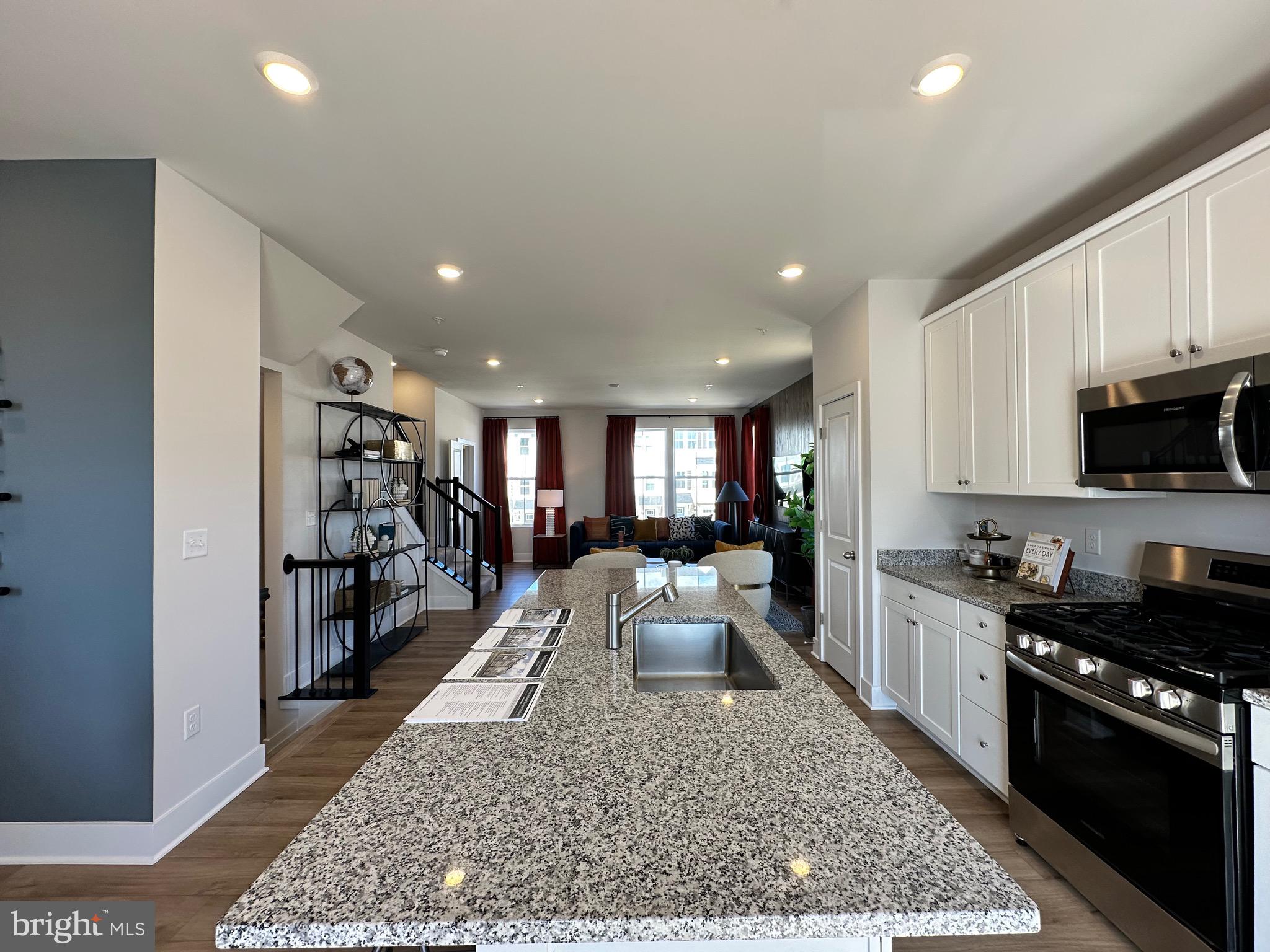 ST CHARLES - Residential