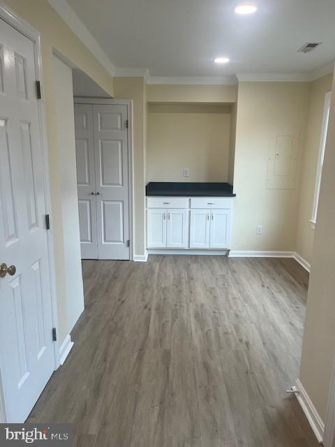 MILL CREEK CONDOMINIUMS - Residential Lease