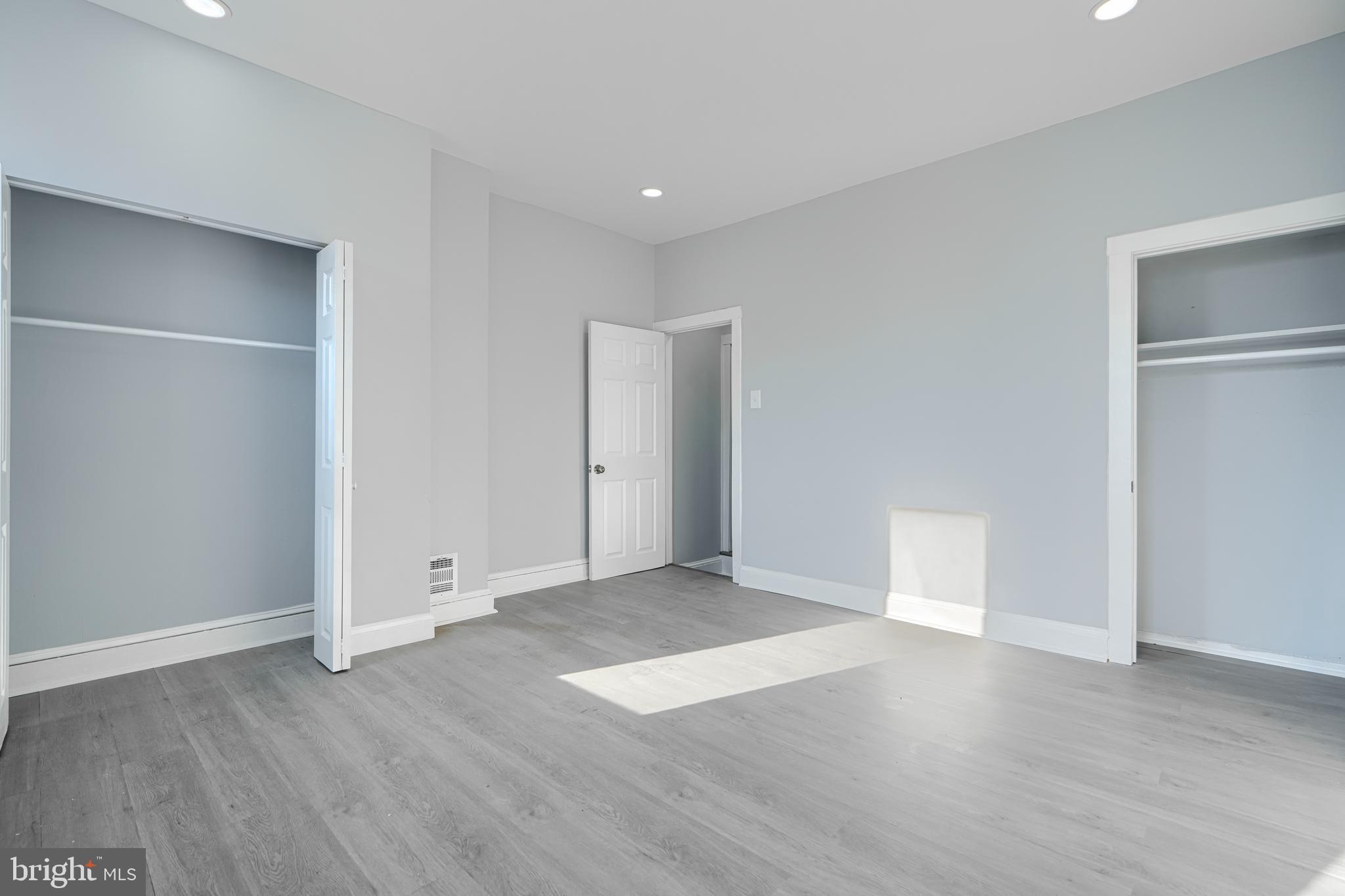 SHIPLEY HILL - Residential