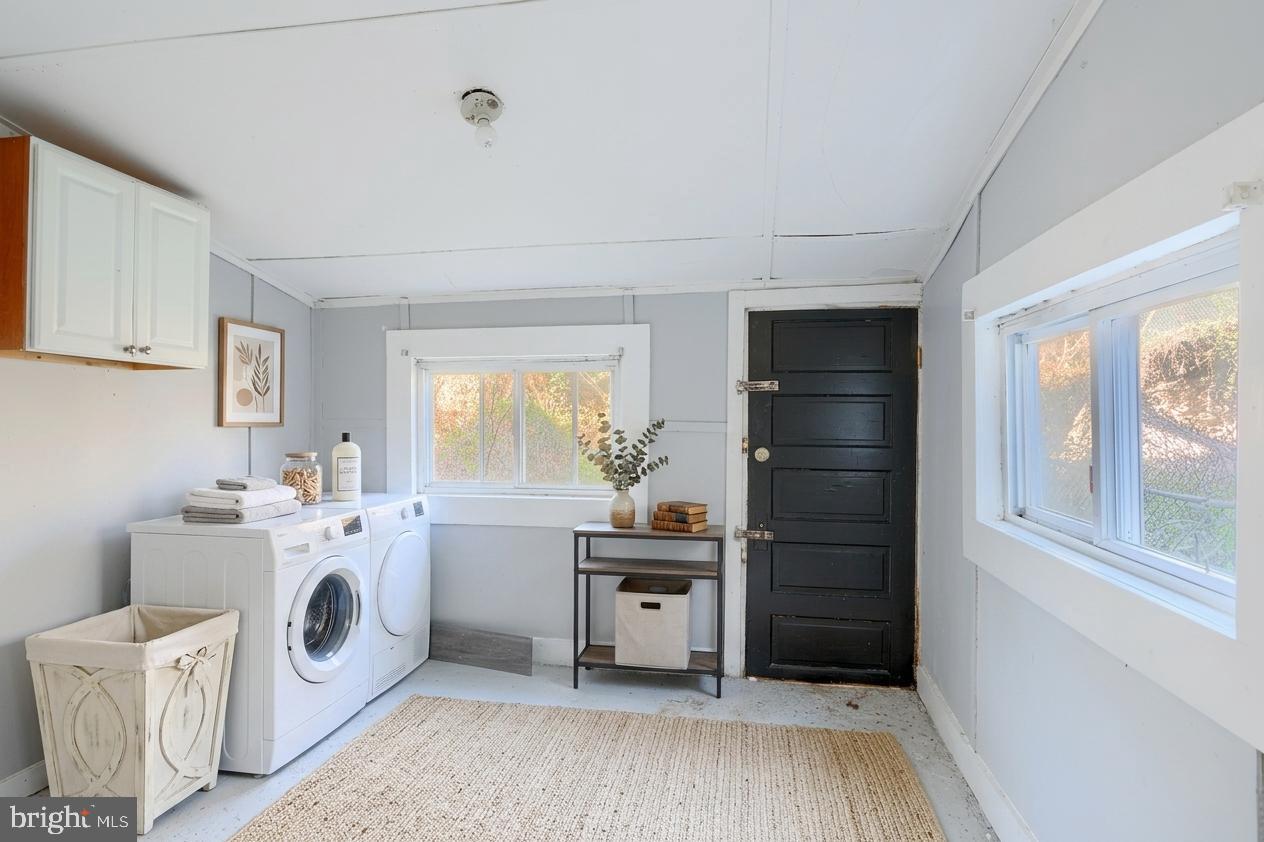 SHIPLEY HILL - Residential