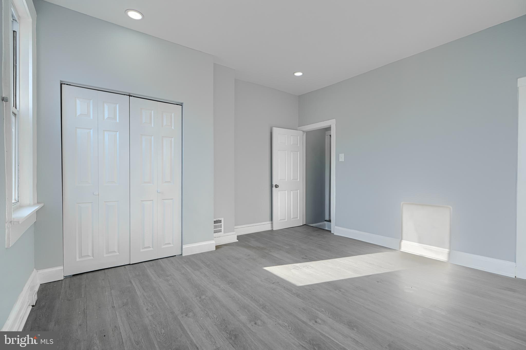 SHIPLEY HILL - Residential