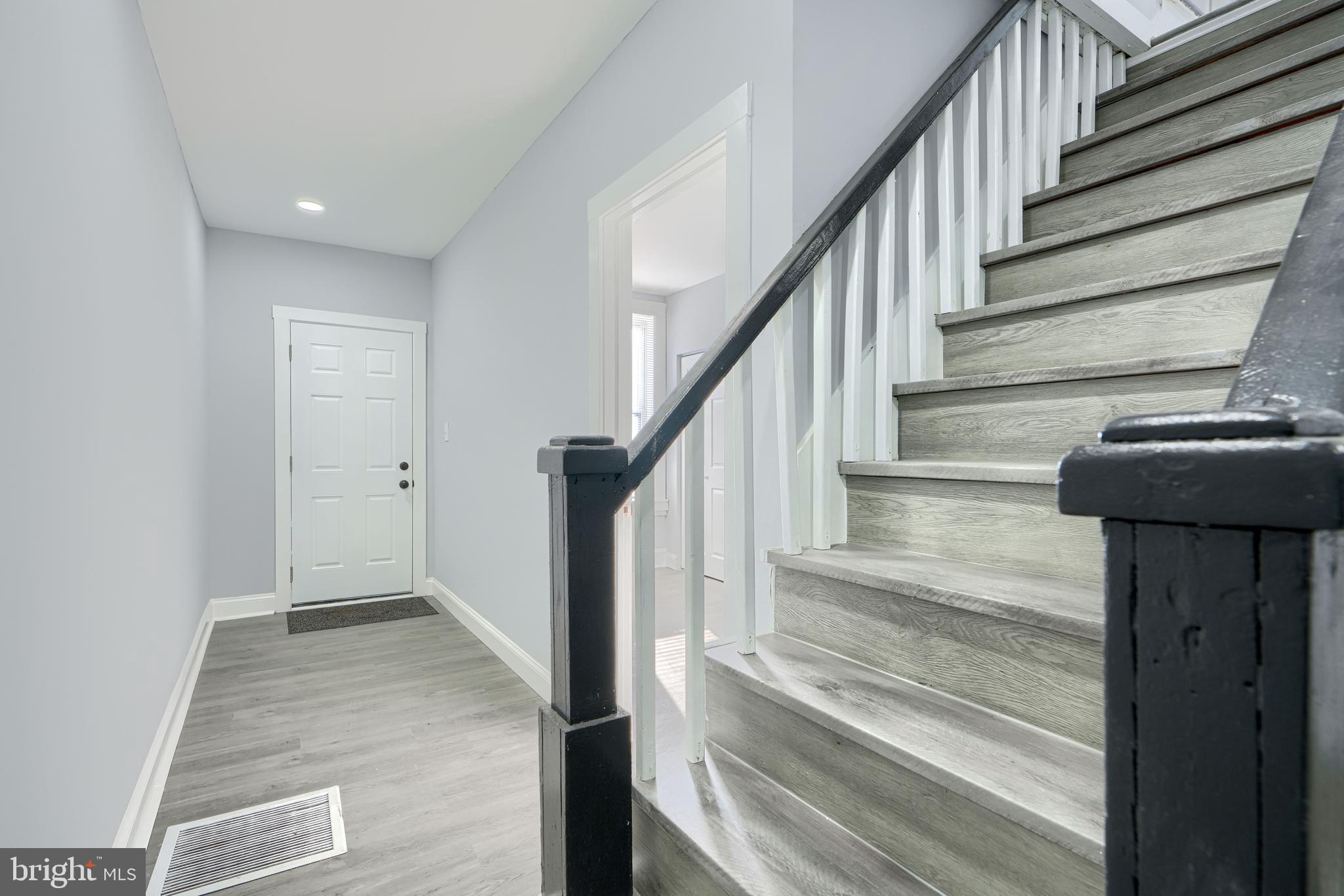 SHIPLEY HILL - Residential