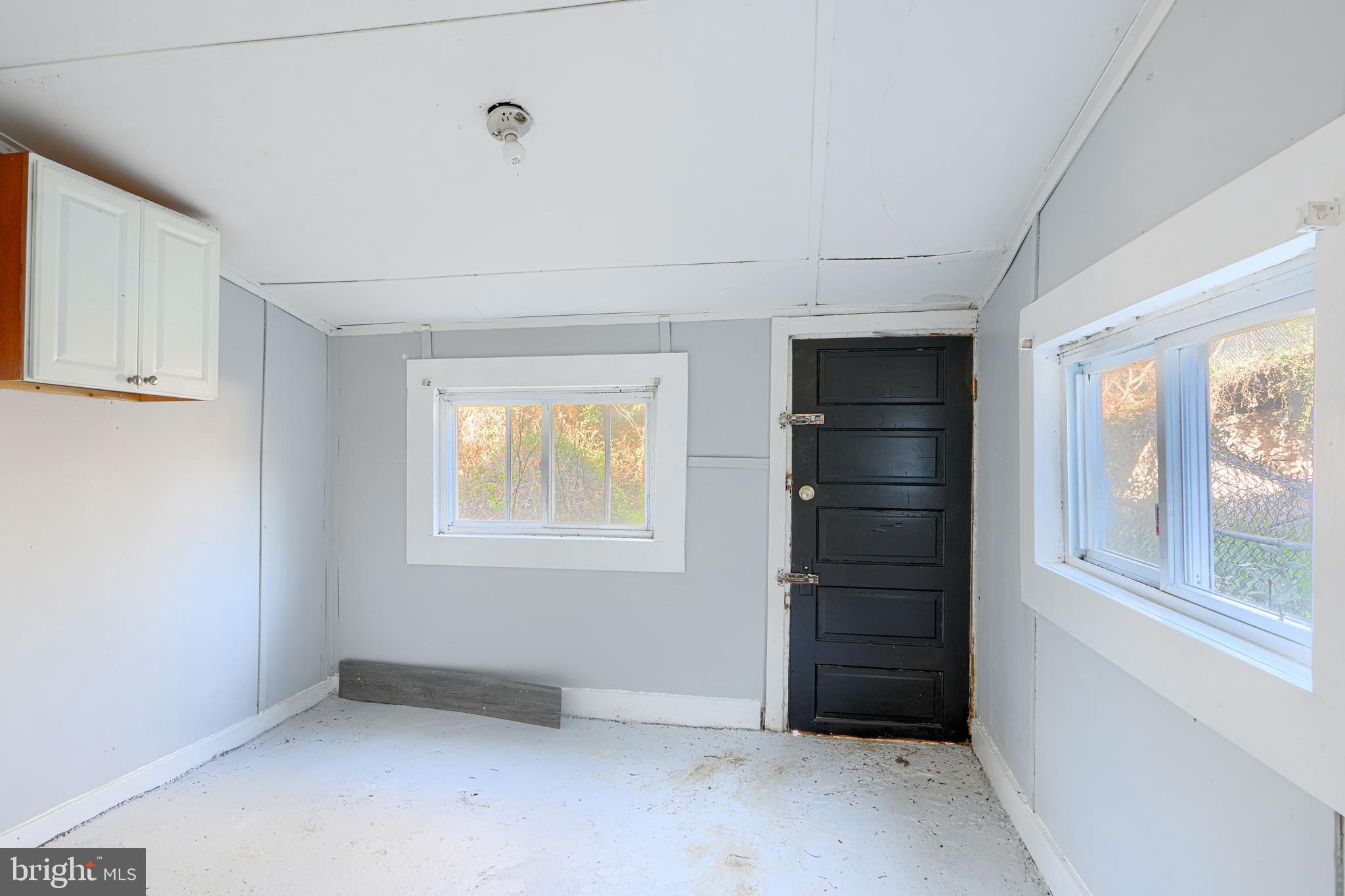 SHIPLEY HILL - Residential