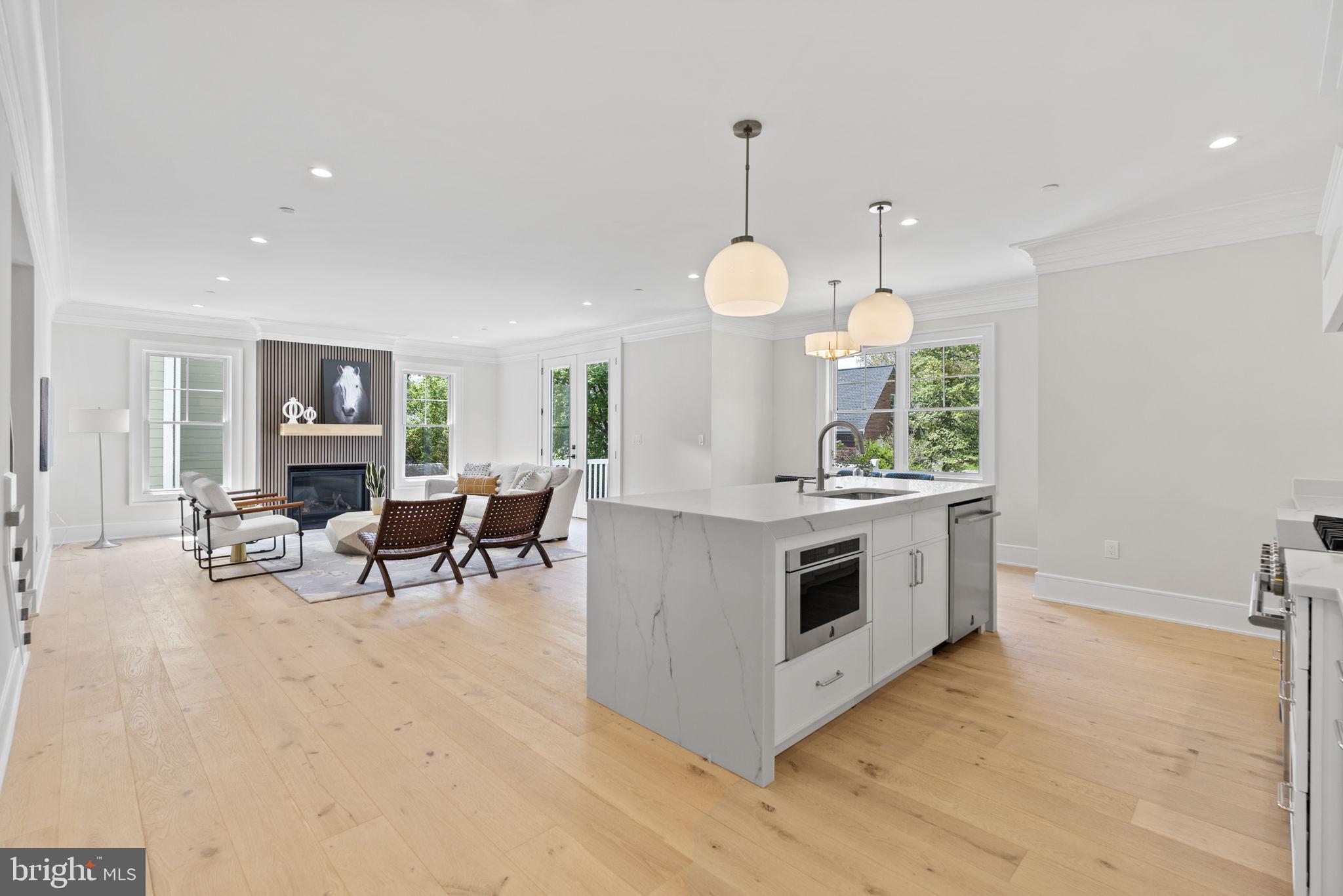 FAIRWAY HILLS - Residential