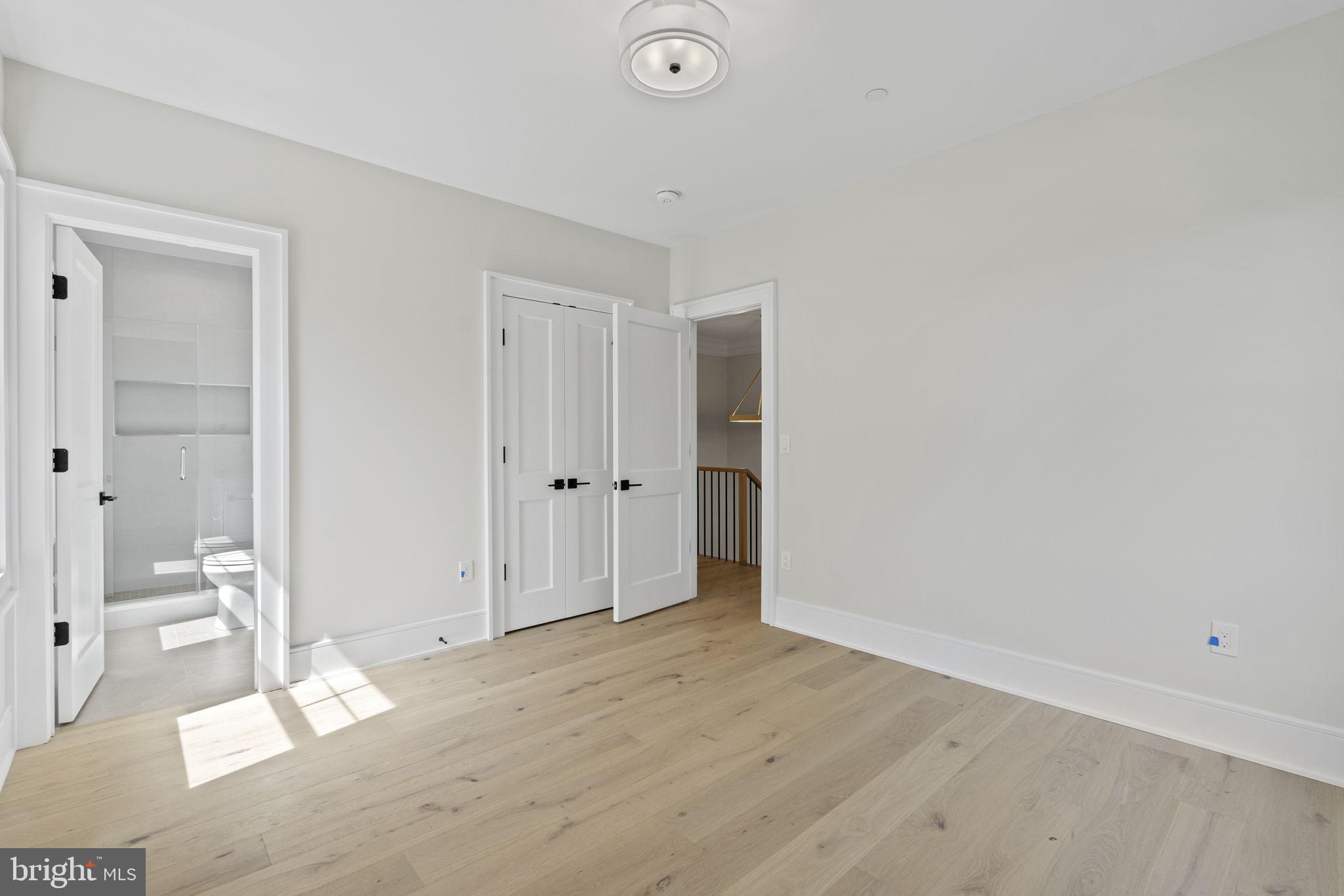 FAIRWAY HILLS - Residential