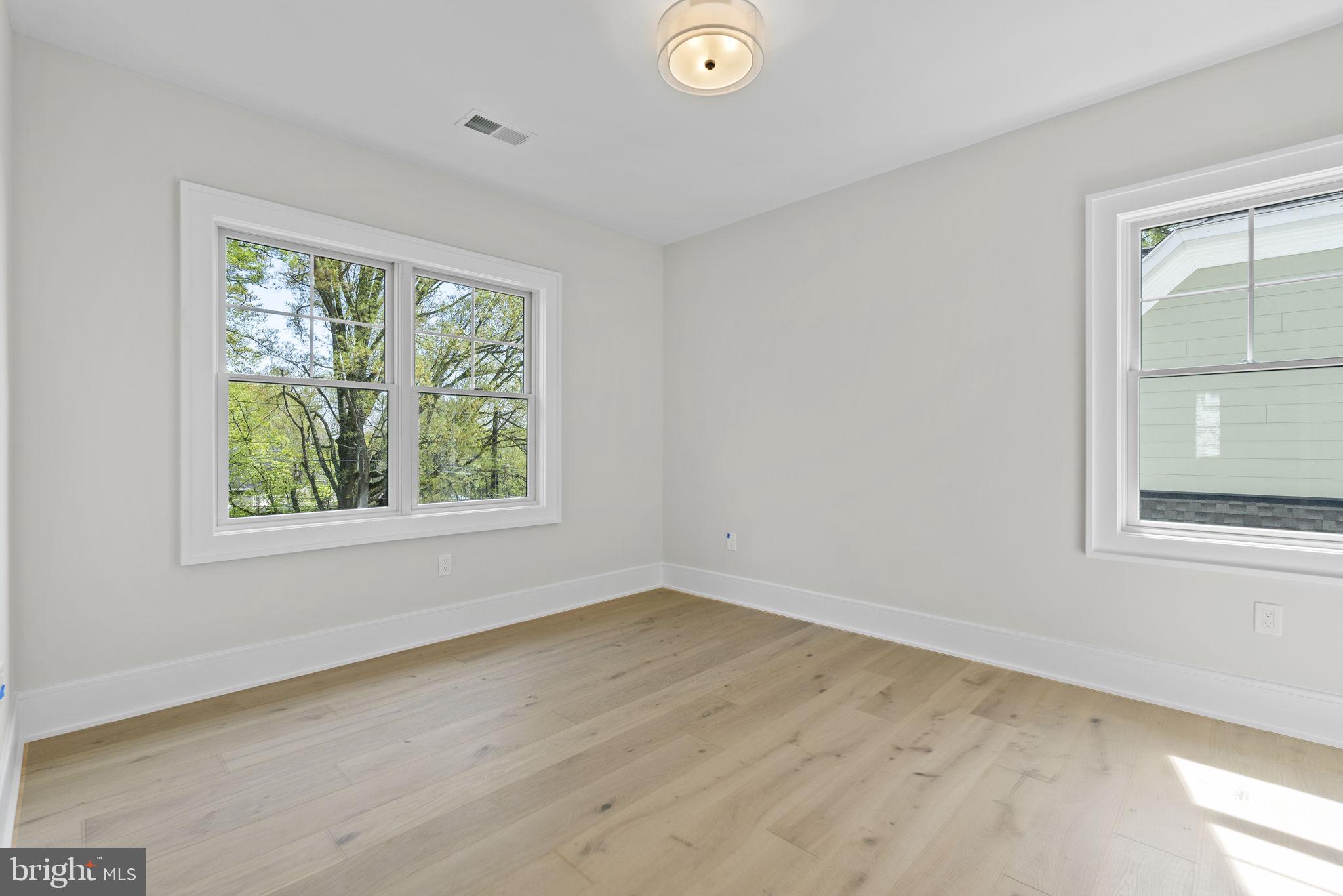 FAIRWAY HILLS - Residential