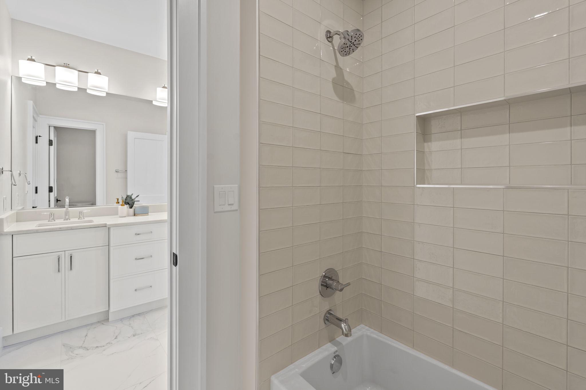 FAIRWAY HILLS - Residential