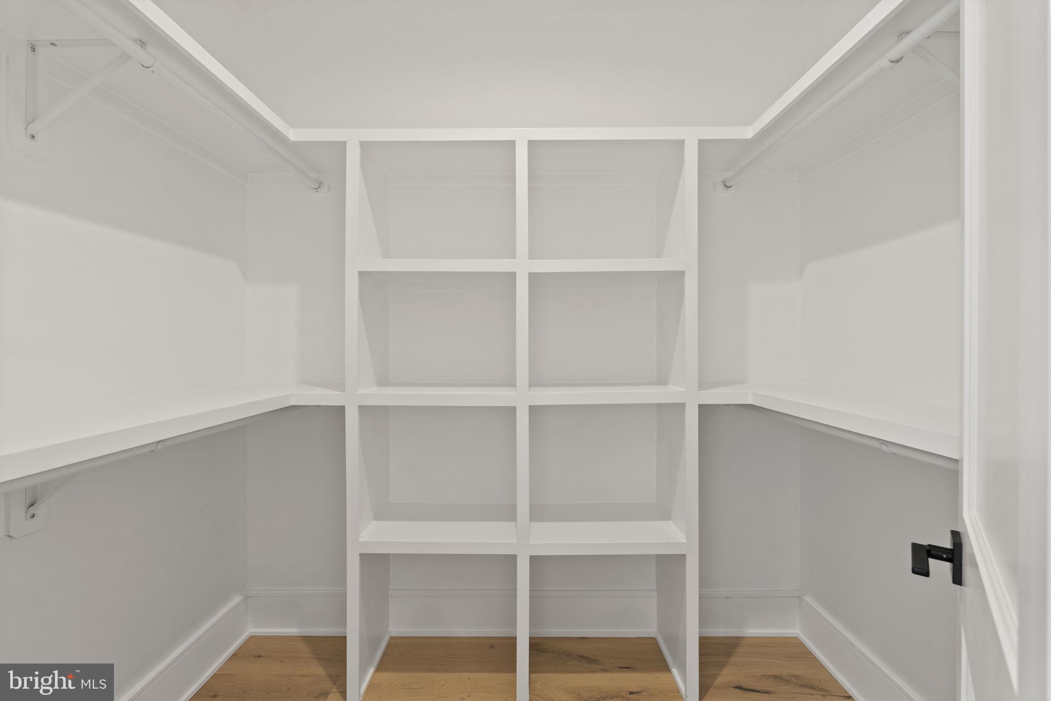 FAIRWAY HILLS - Residential