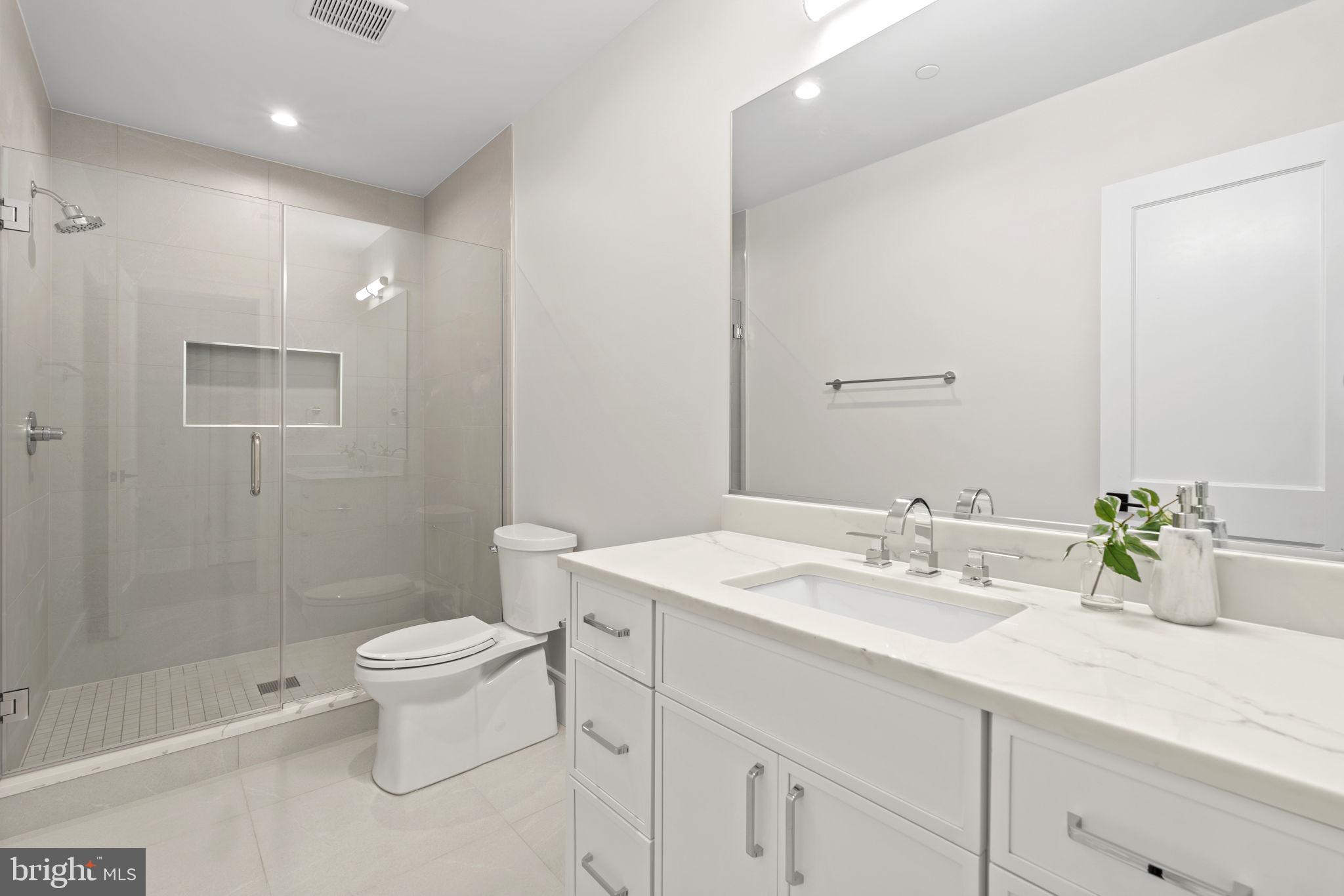 FAIRWAY HILLS - Residential