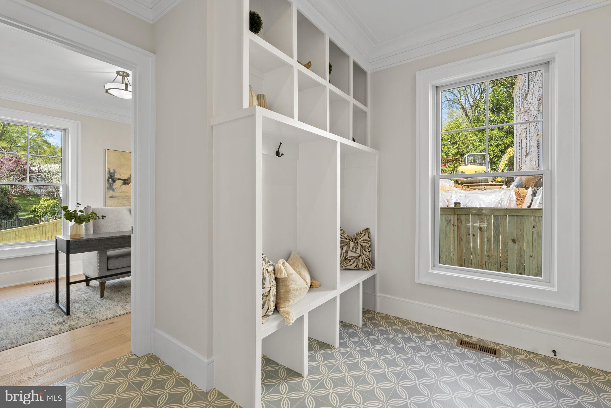 FAIRWAY HILLS - Residential