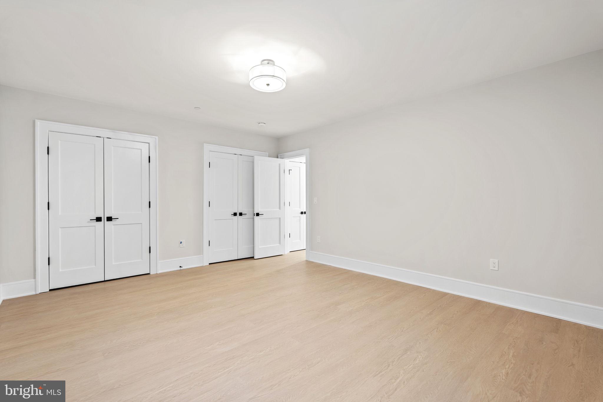 FAIRWAY HILLS - Residential