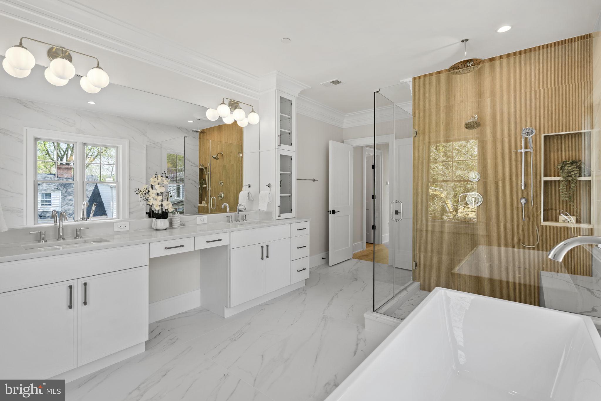 FAIRWAY HILLS - Residential