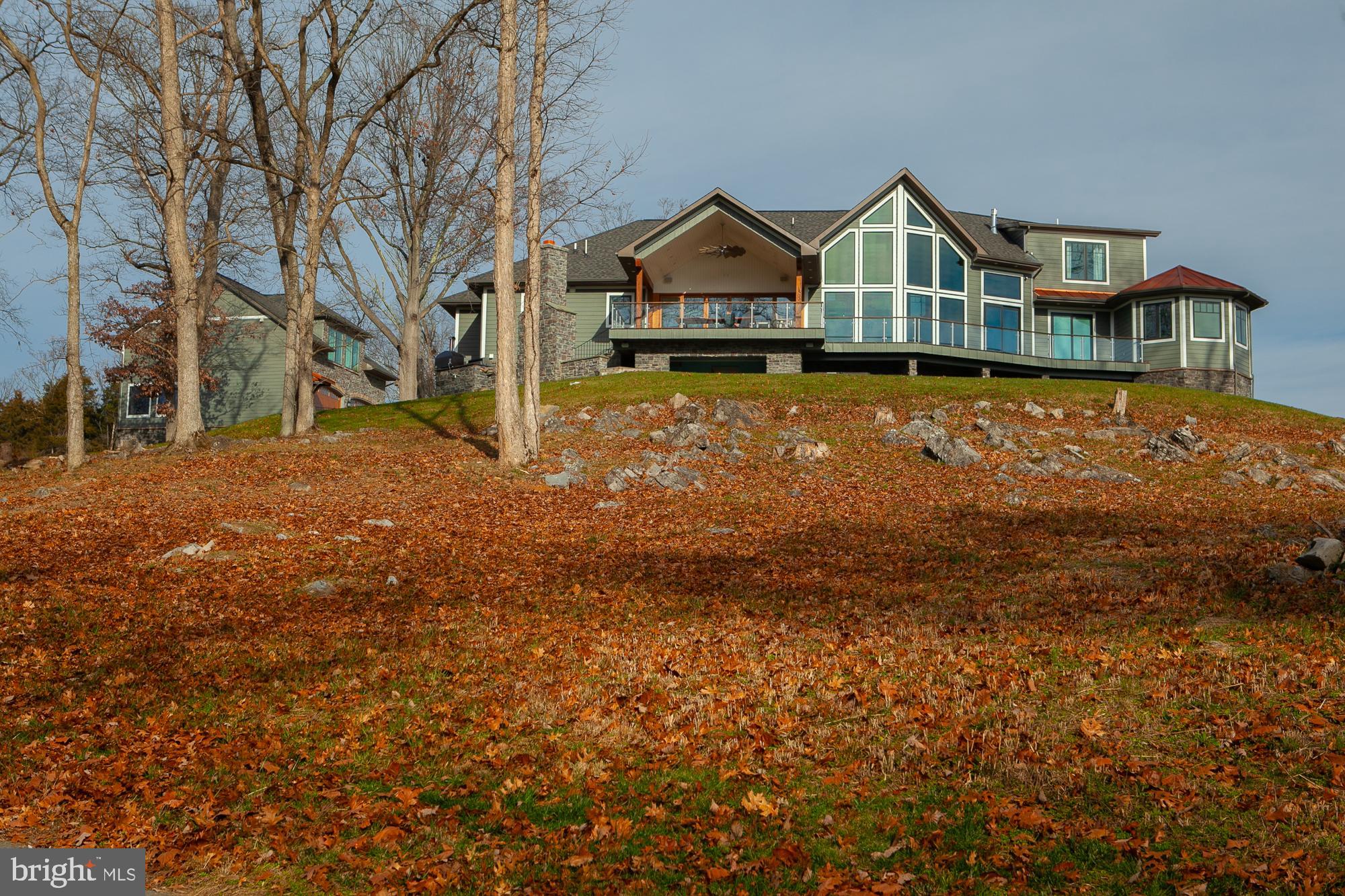 POTOMAC OVERLOOK ESTATES - Land