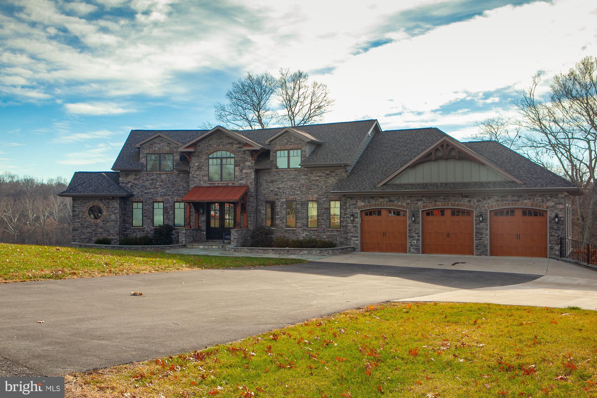 POTOMAC OVERLOOK ESTATES - Land