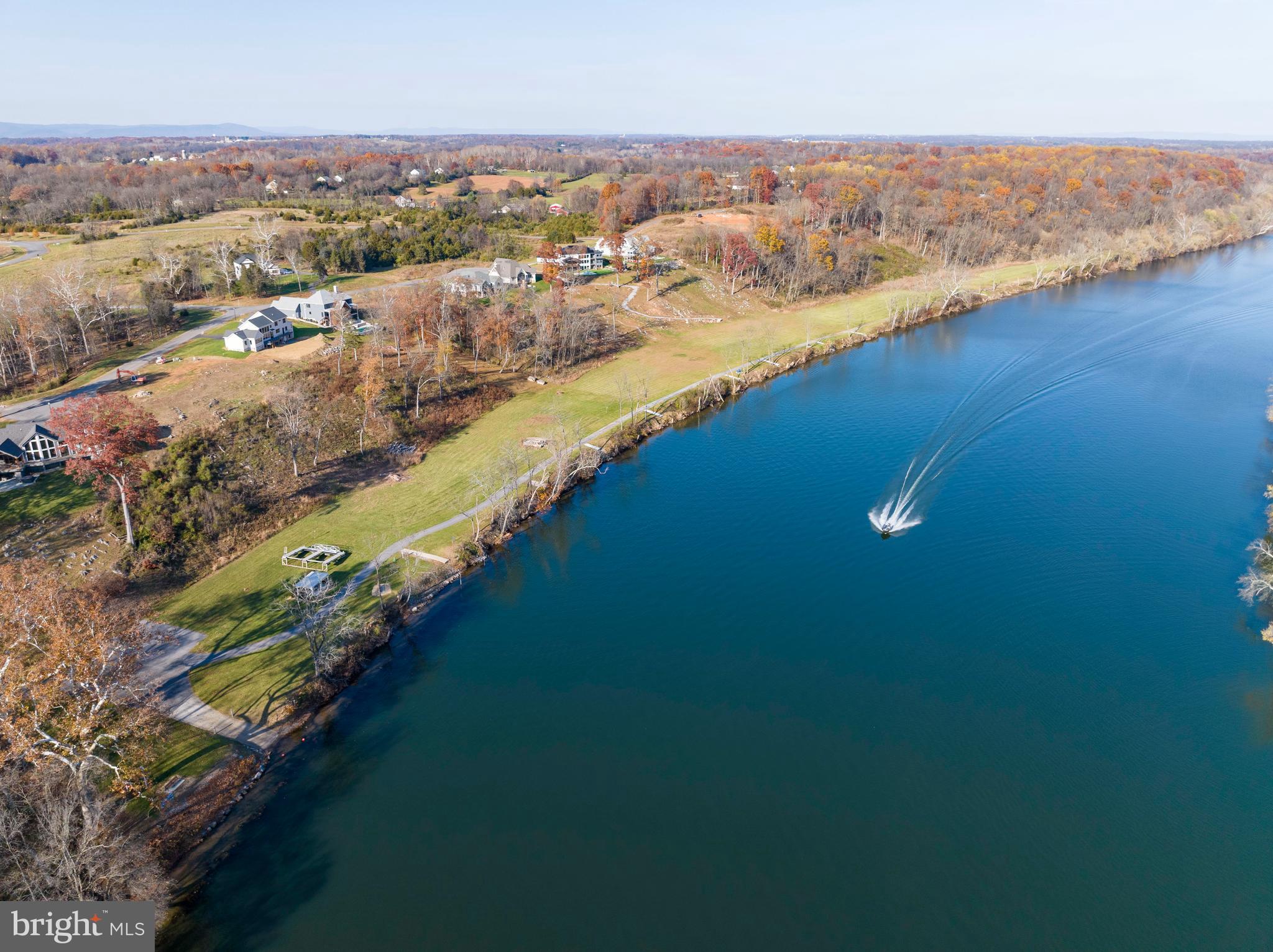POTOMAC OVERLOOK ESTATES - Land