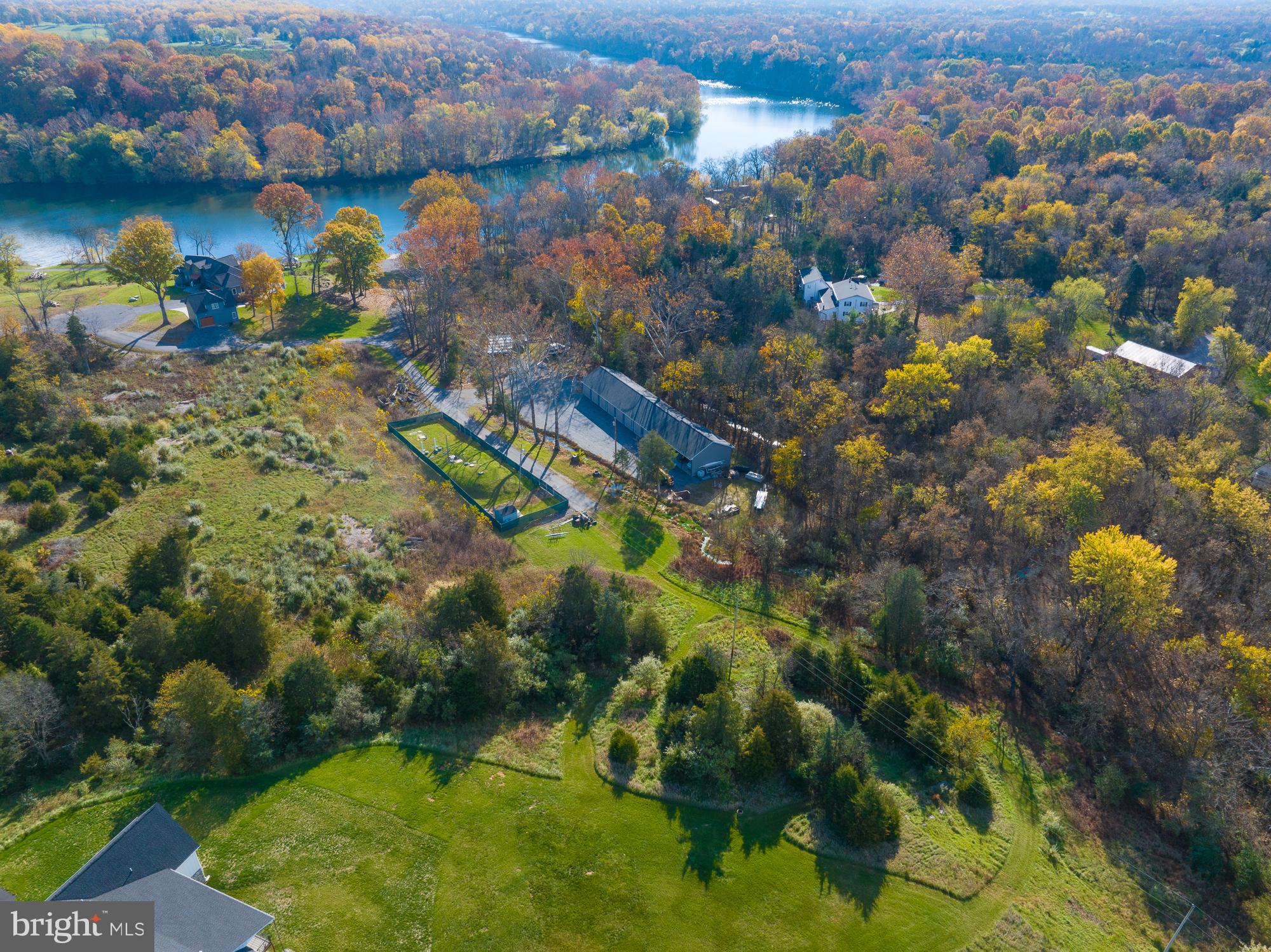 POTOMAC OVERLOOK ESTATES - Land