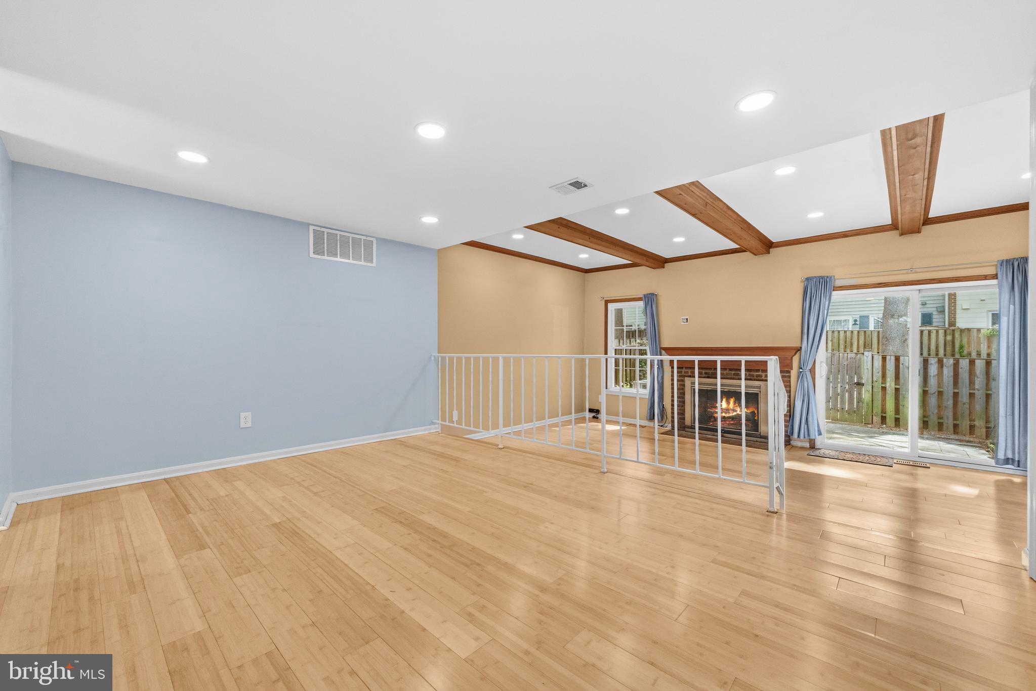 10067 MAPLE LEAF DRIVE