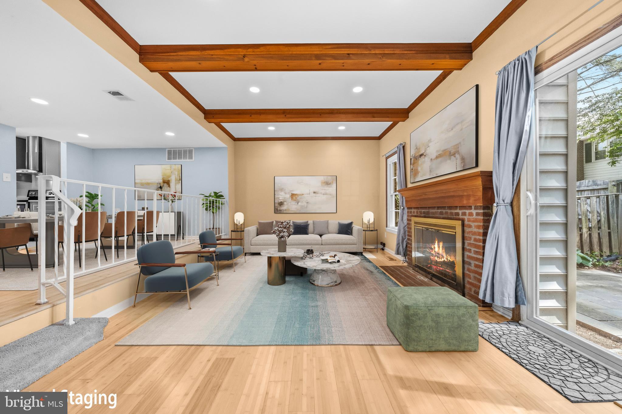 SHADOW OAK - Residential