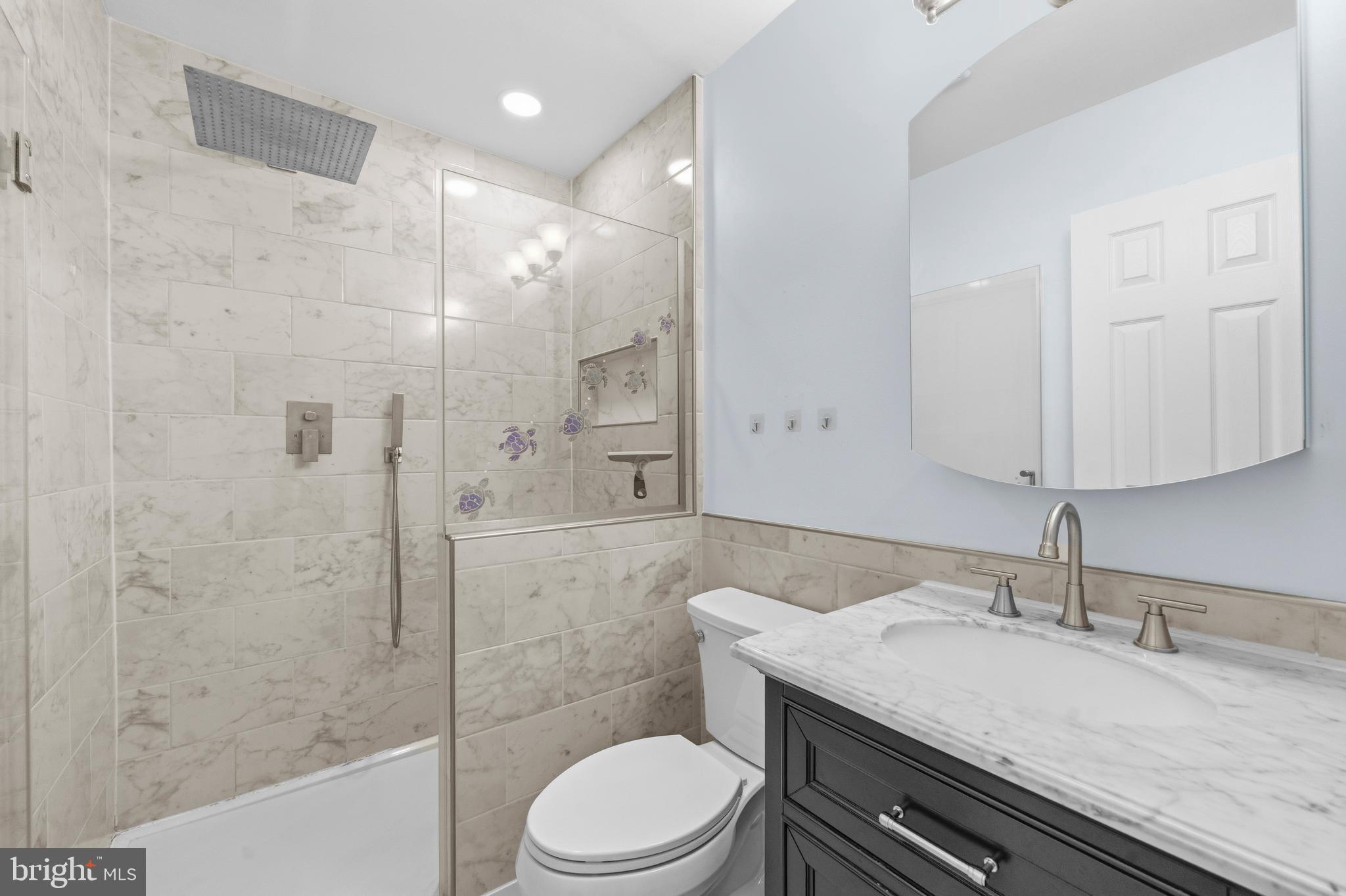 SHADOW OAK - Residential