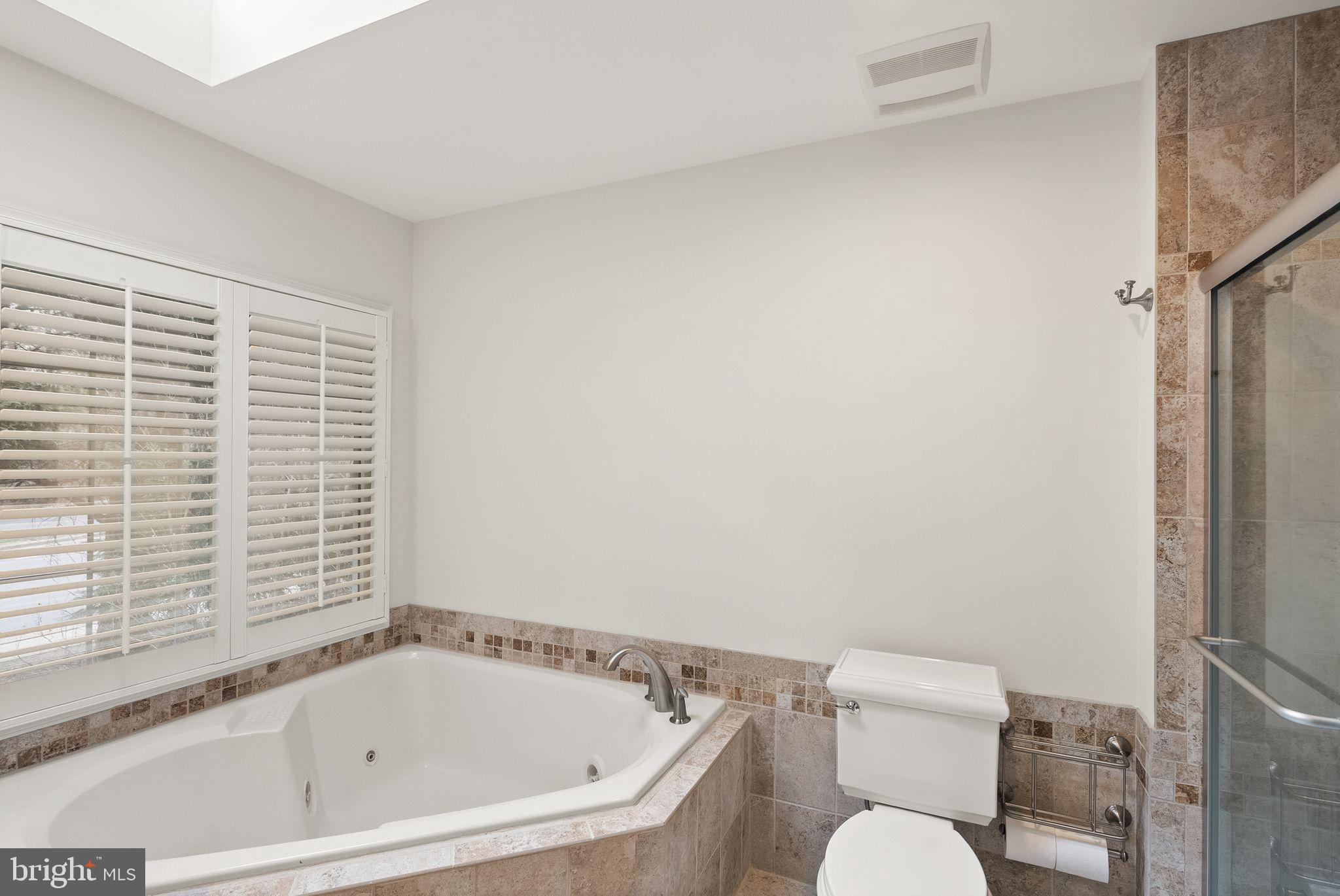 STONEGATE - Residential