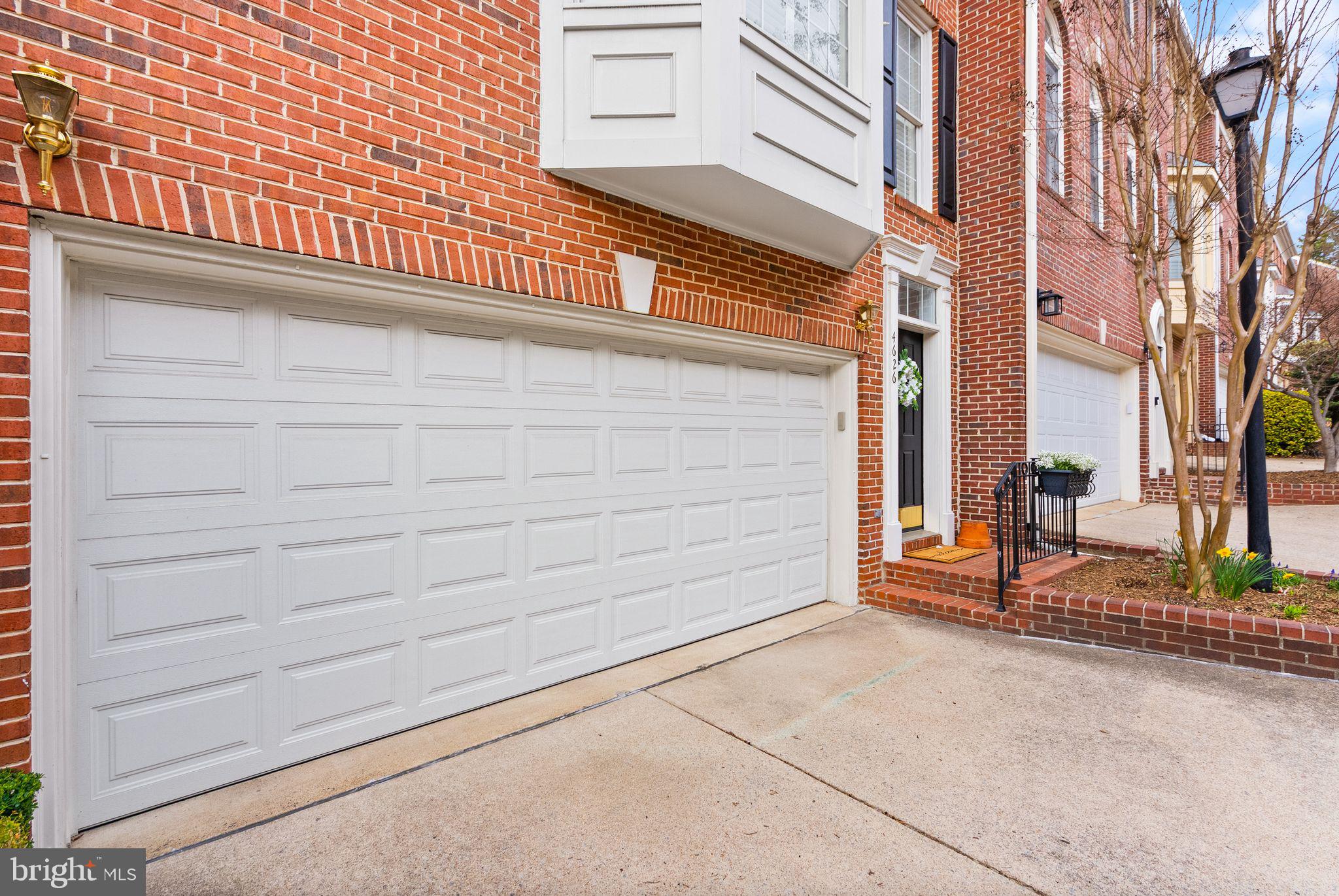 STONEGATE - Residential