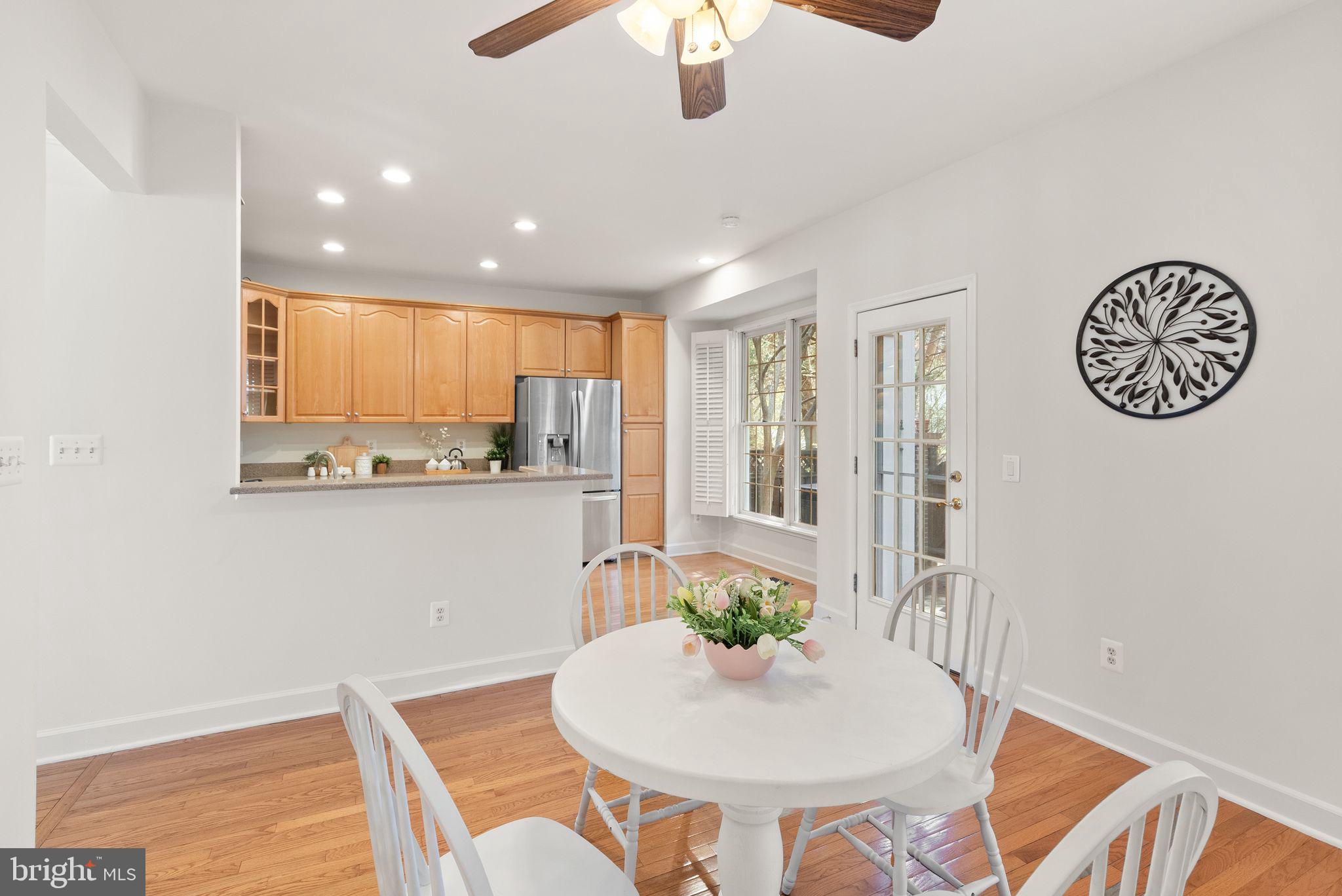 STONEGATE - Residential