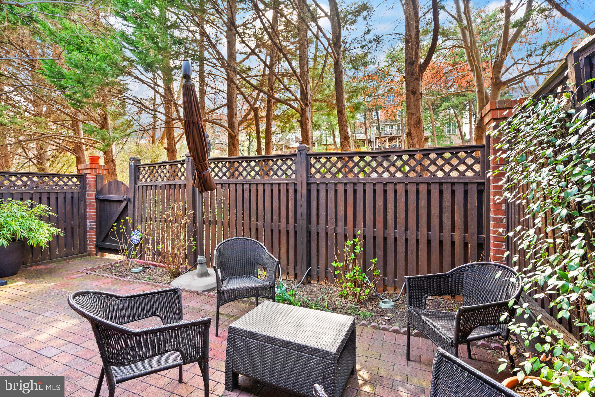 STONEGATE - Residential