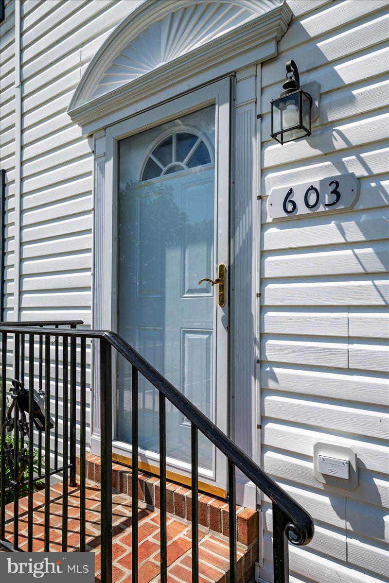 WAYLANDS - Residential