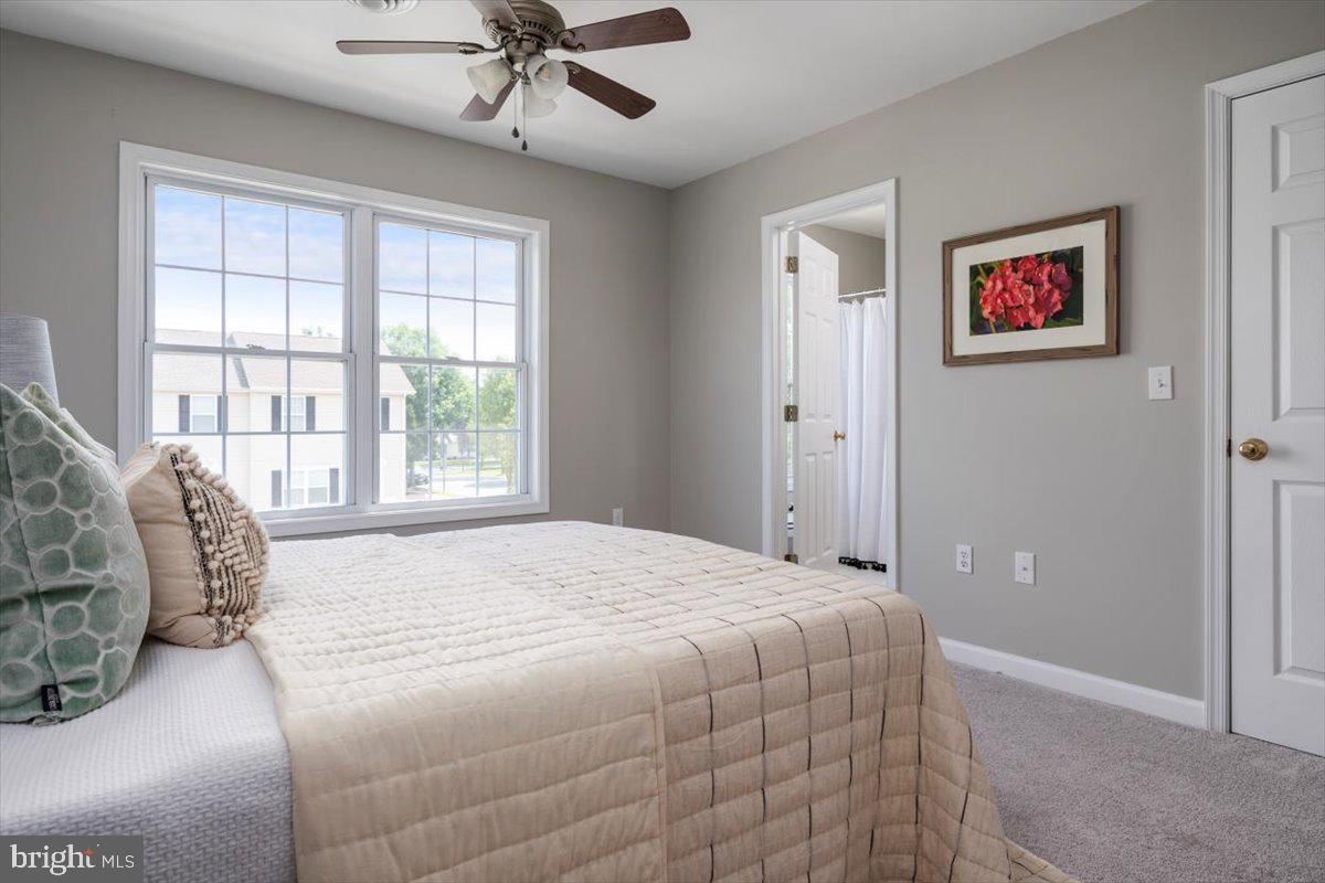 WAYLANDS - Residential