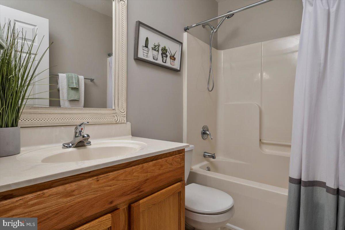 WAYLANDS - Residential