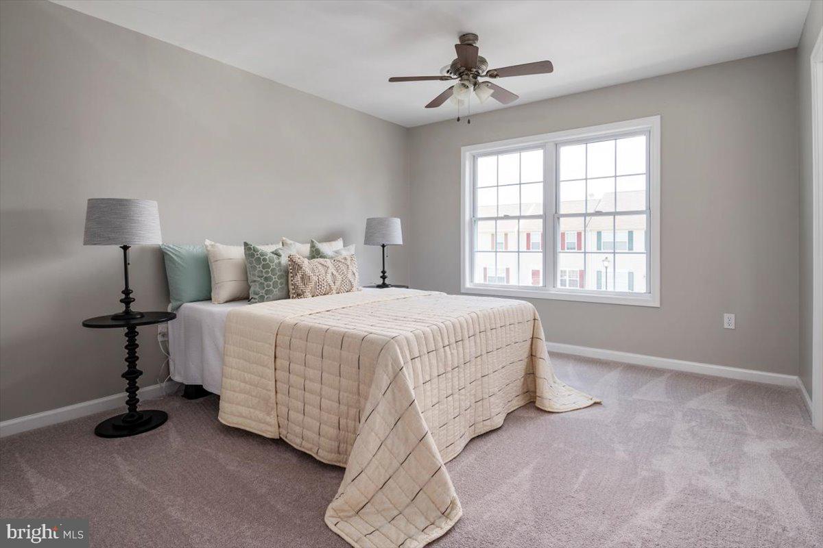 WAYLANDS - Residential