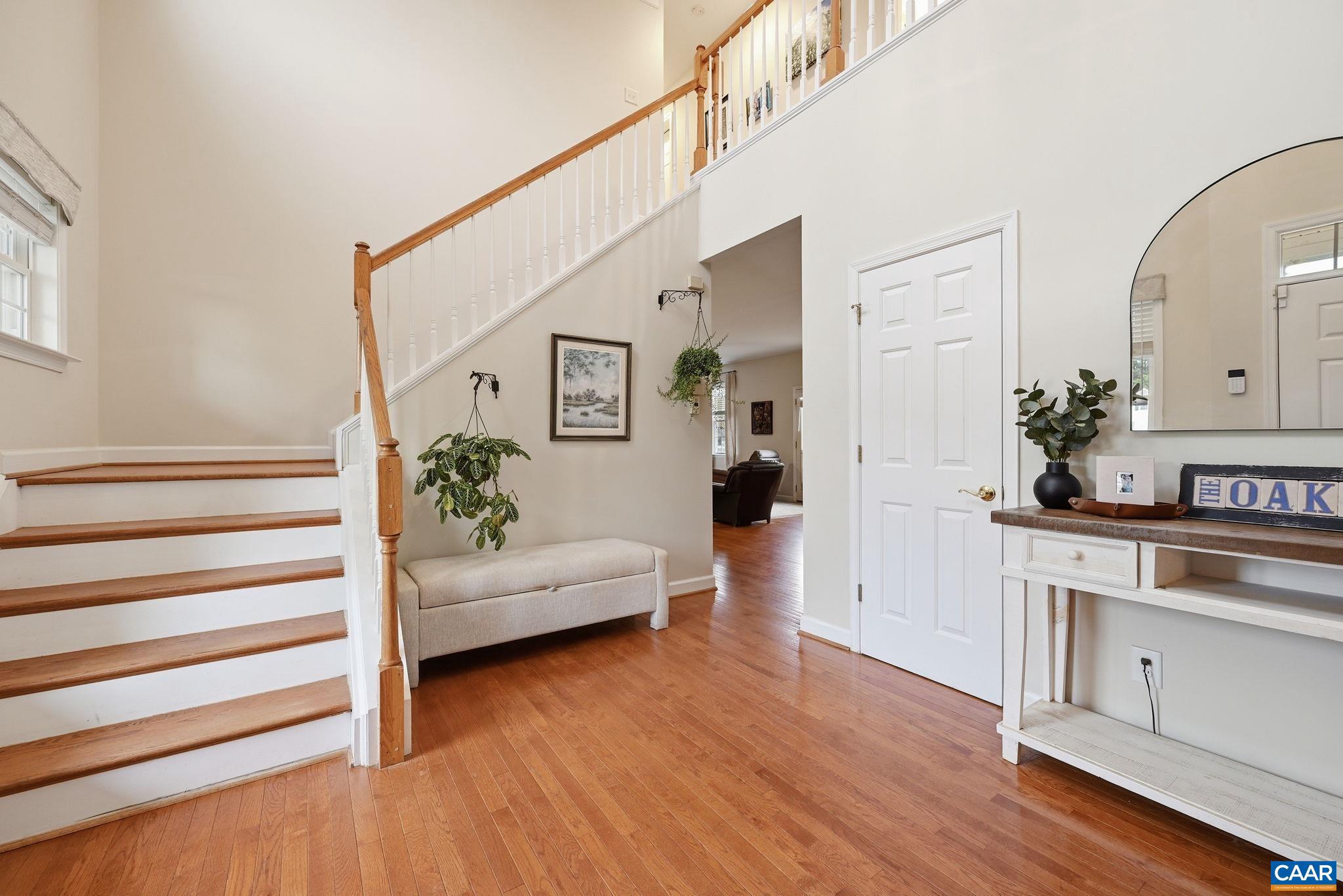172 GLEBE LN