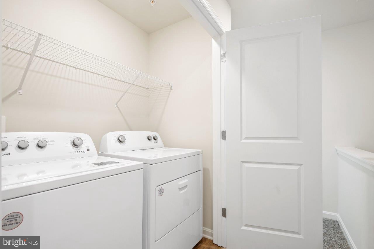 SPRING HILLS - Residential