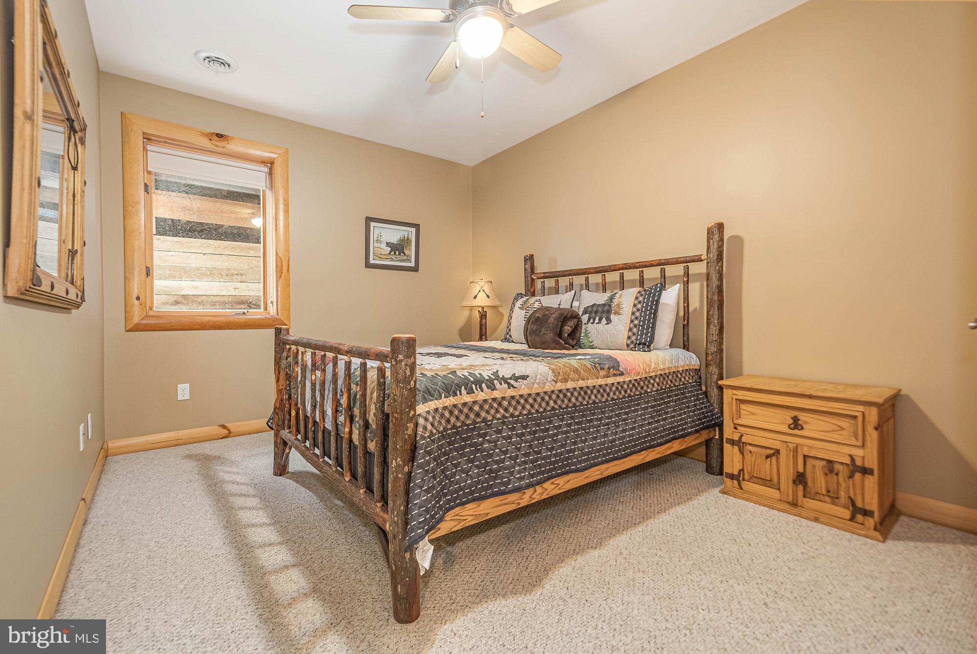 DEEP CREEK HIGHLANDS - Residential