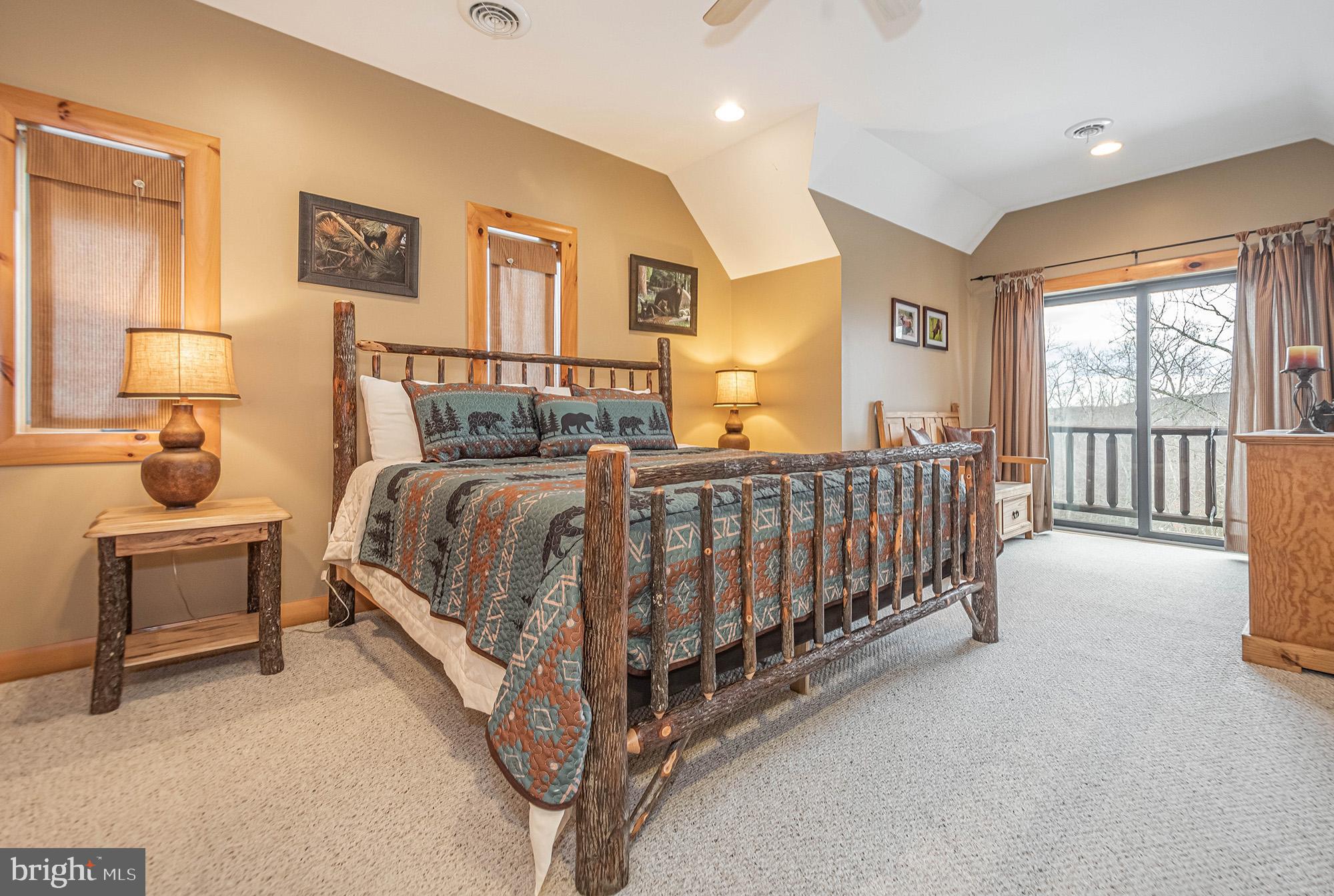 DEEP CREEK HIGHLANDS - Residential