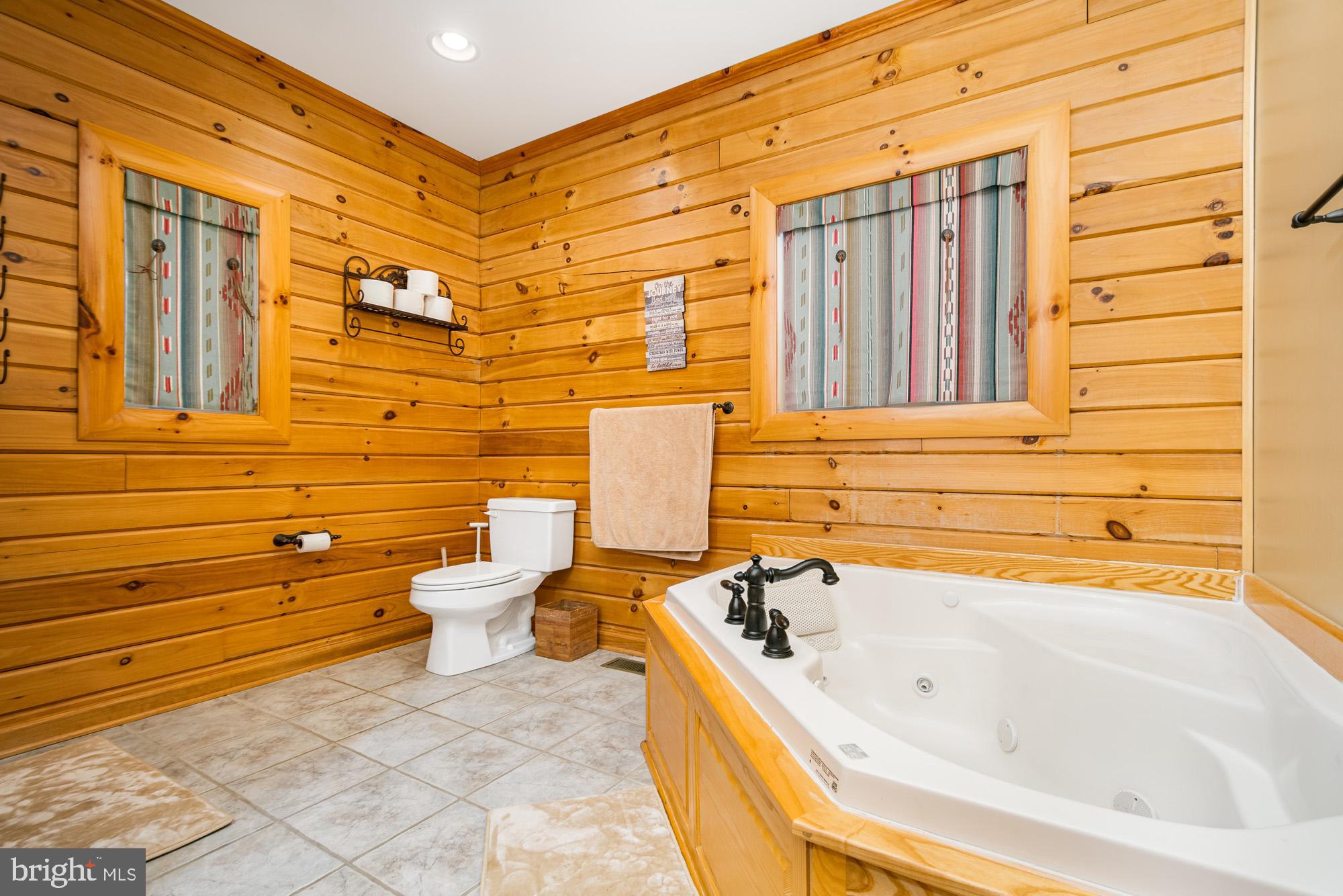 DEEP CREEK HIGHLANDS - Residential