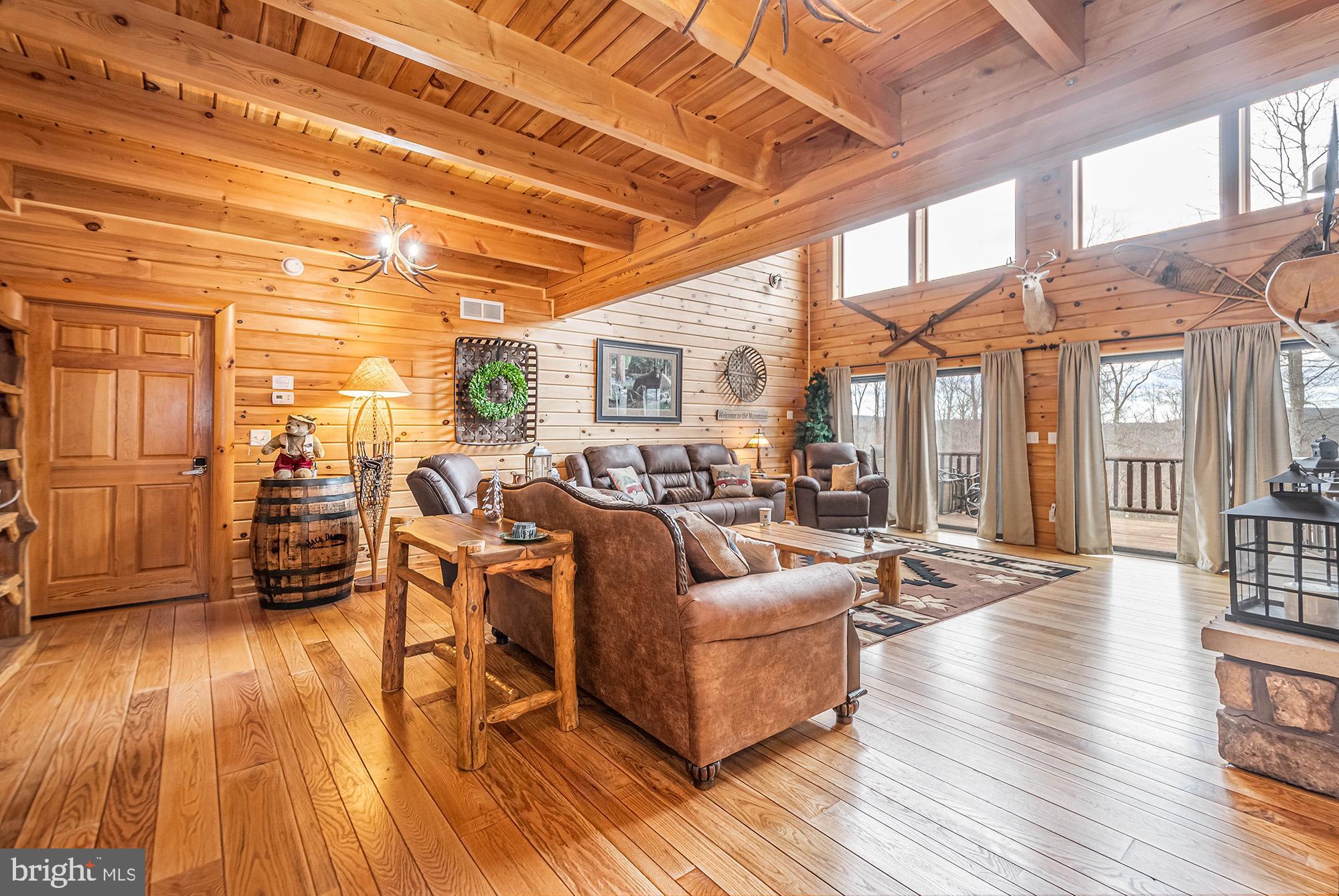 DEEP CREEK HIGHLANDS - Residential