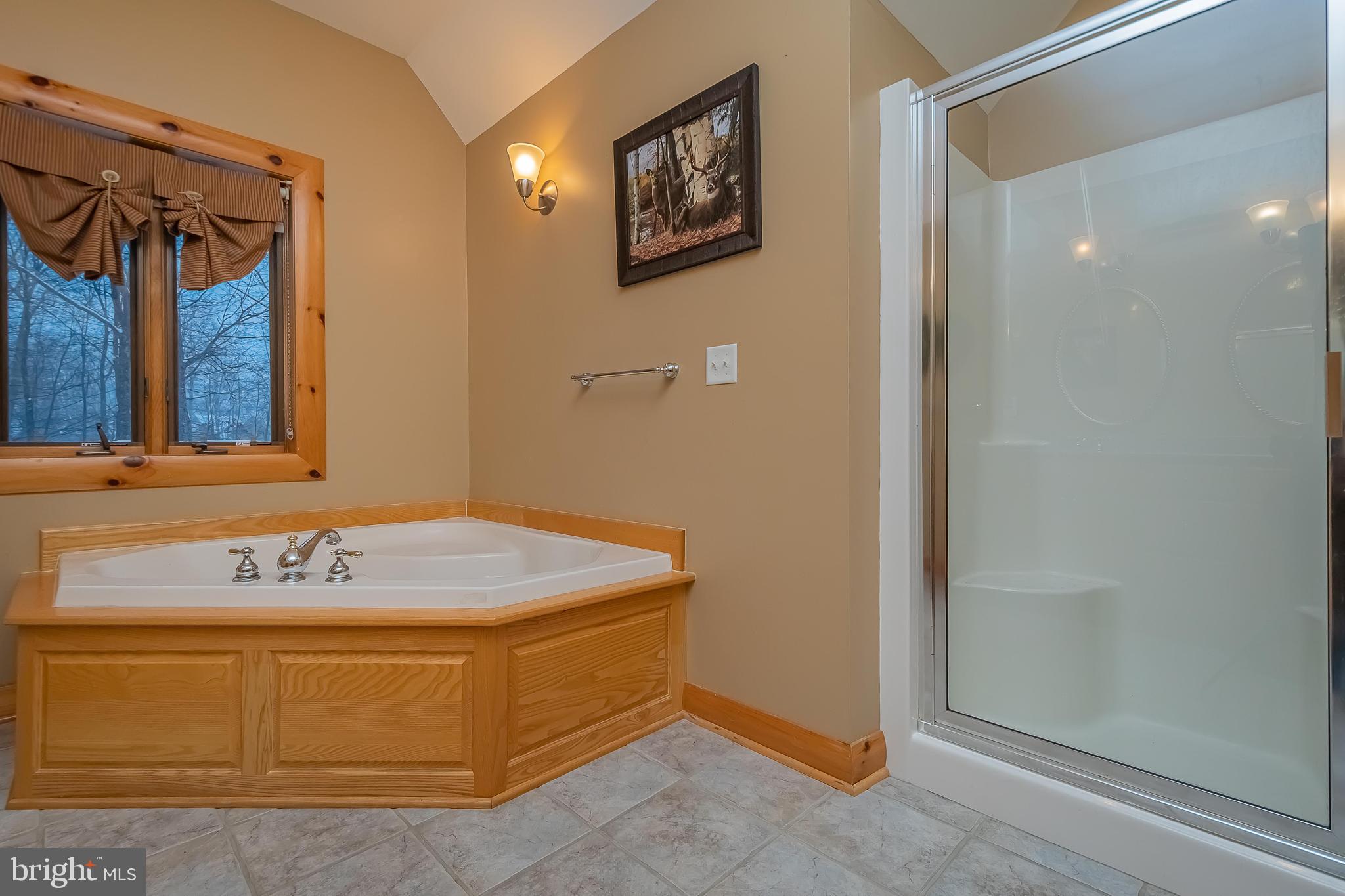 DEEP CREEK HIGHLANDS - Residential