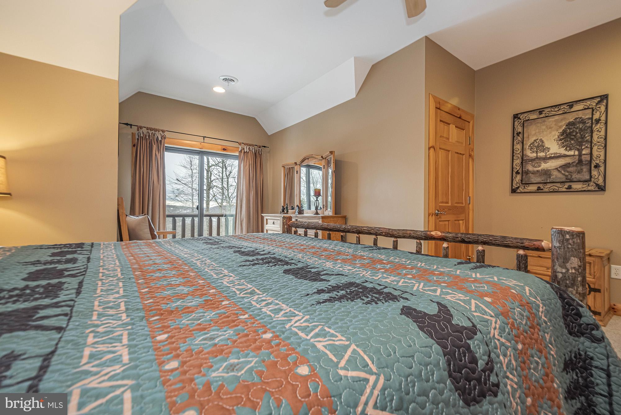 DEEP CREEK HIGHLANDS - Residential