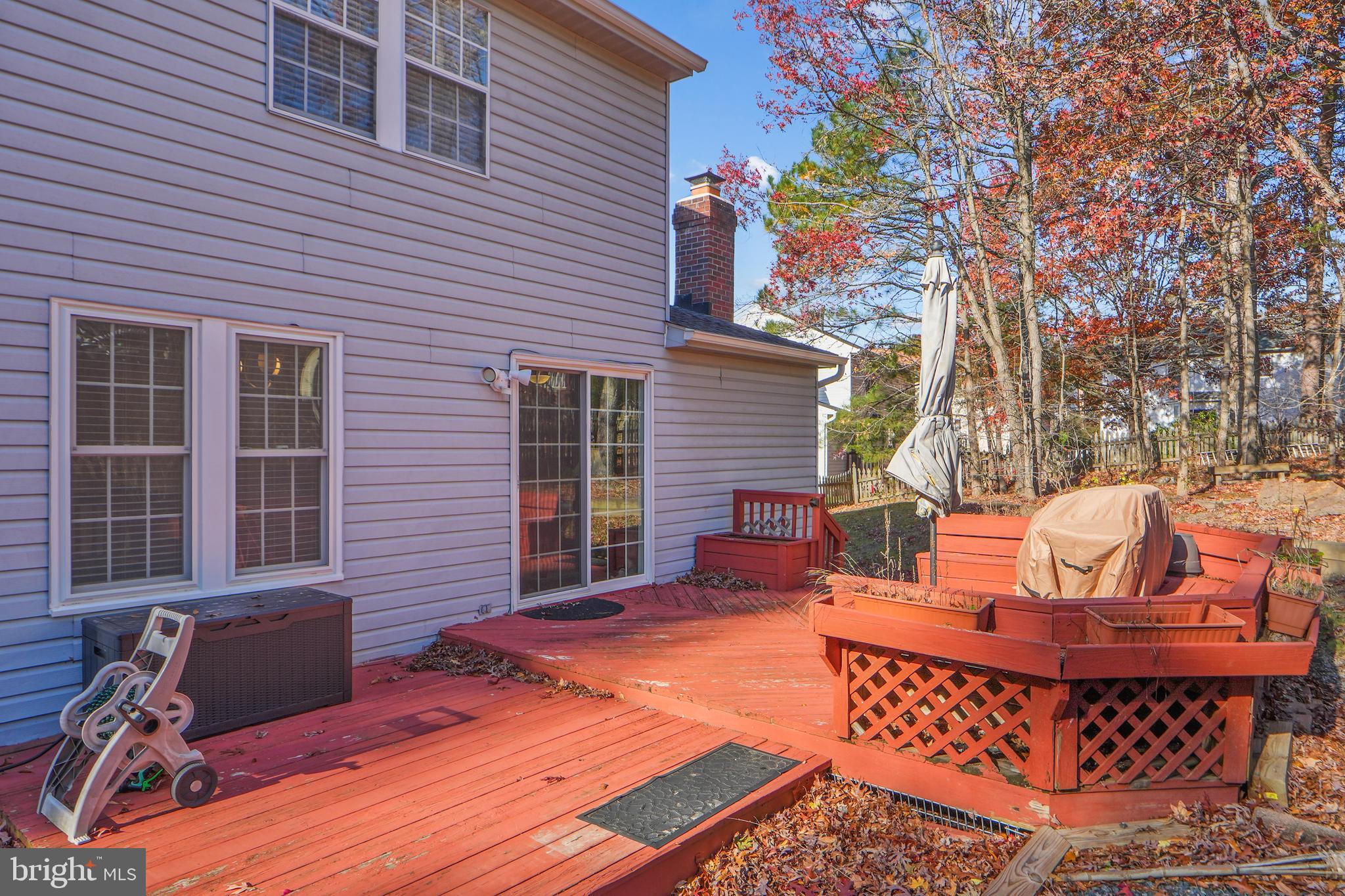 NORTHRIDGE PLAT 32 - Residential