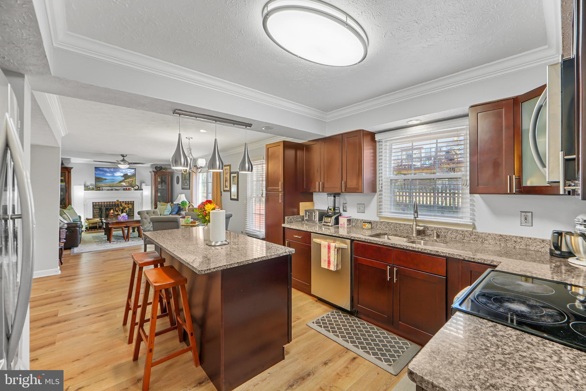 NORTHRIDGE PLAT 32 - Residential