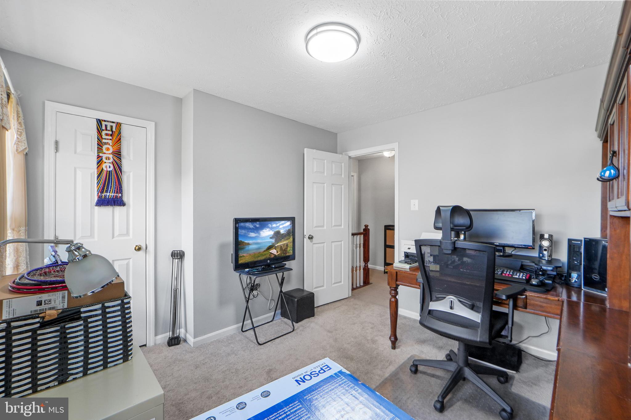 NORTHRIDGE PLAT 32 - Residential