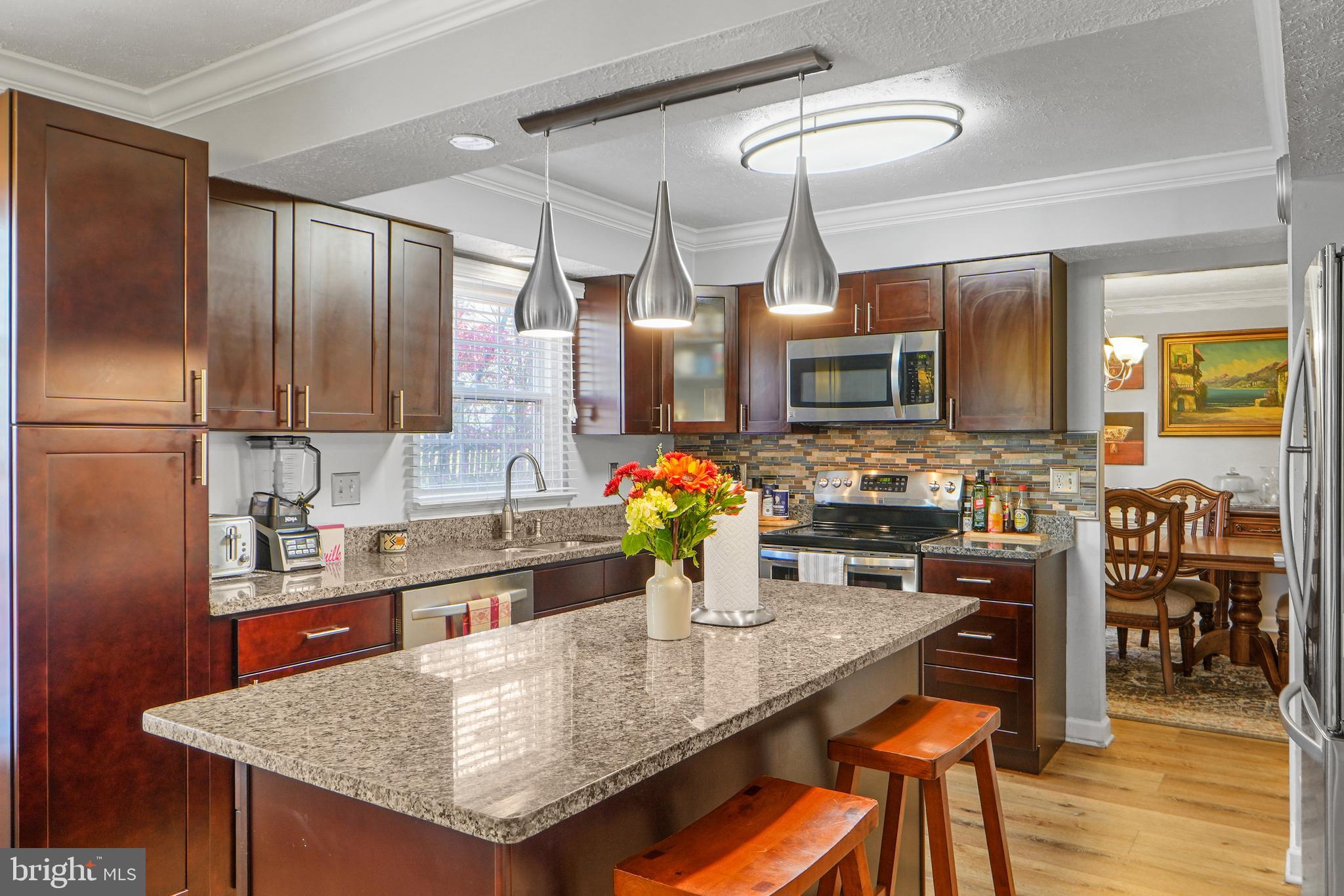 NORTHRIDGE PLAT 32 - Residential