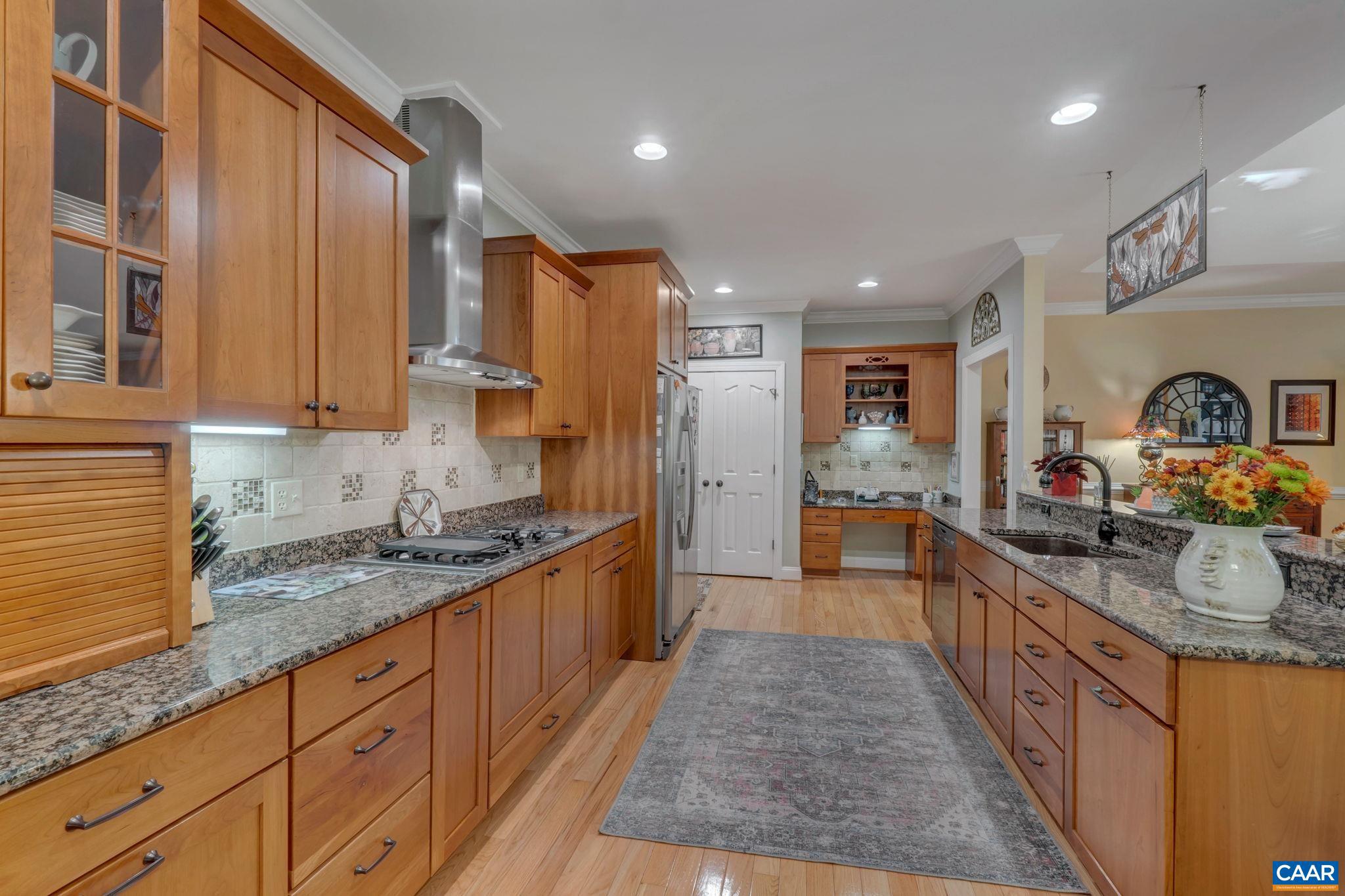 SPRING CREEK - Residential