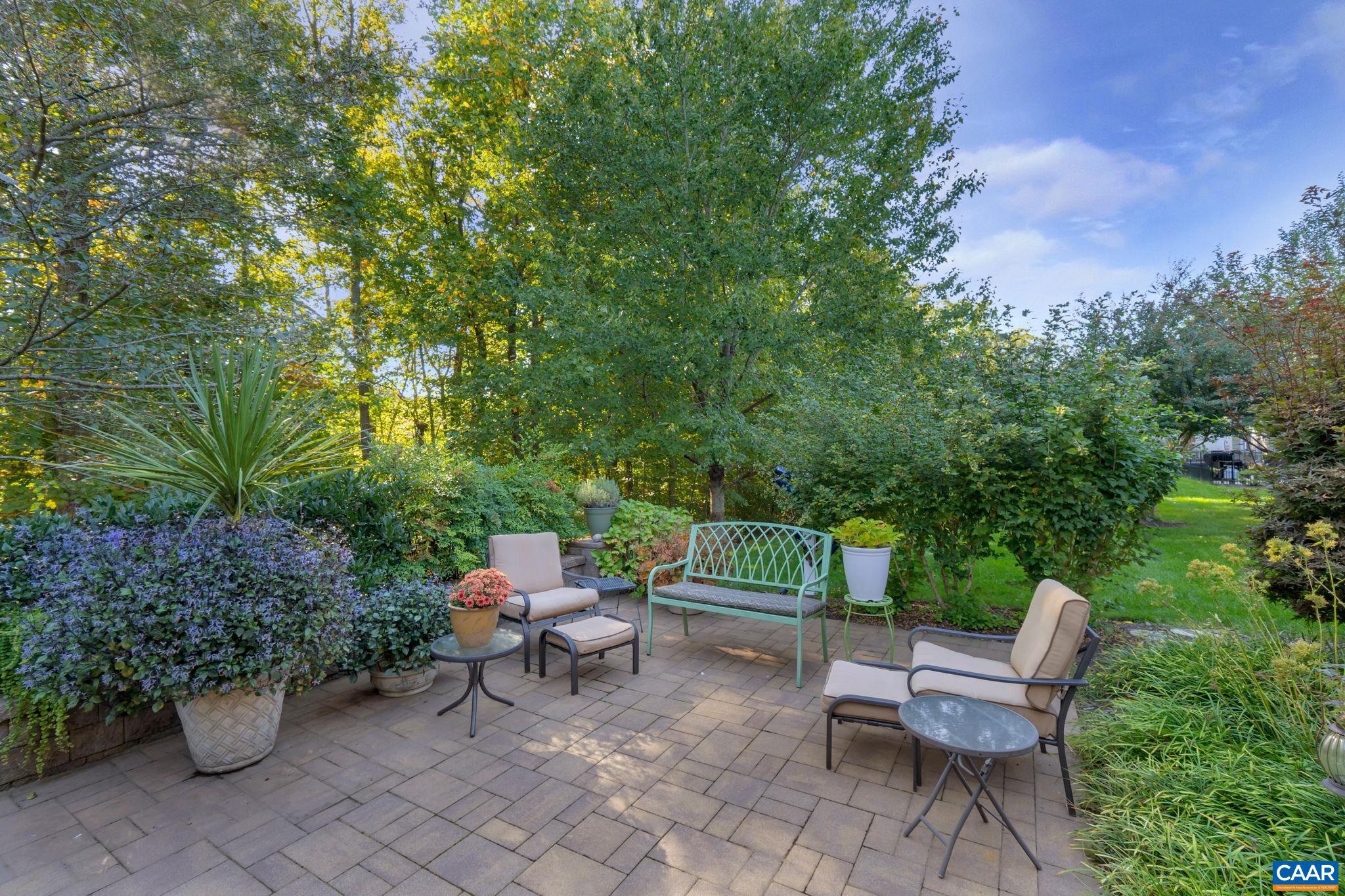 SPRING CREEK - Residential