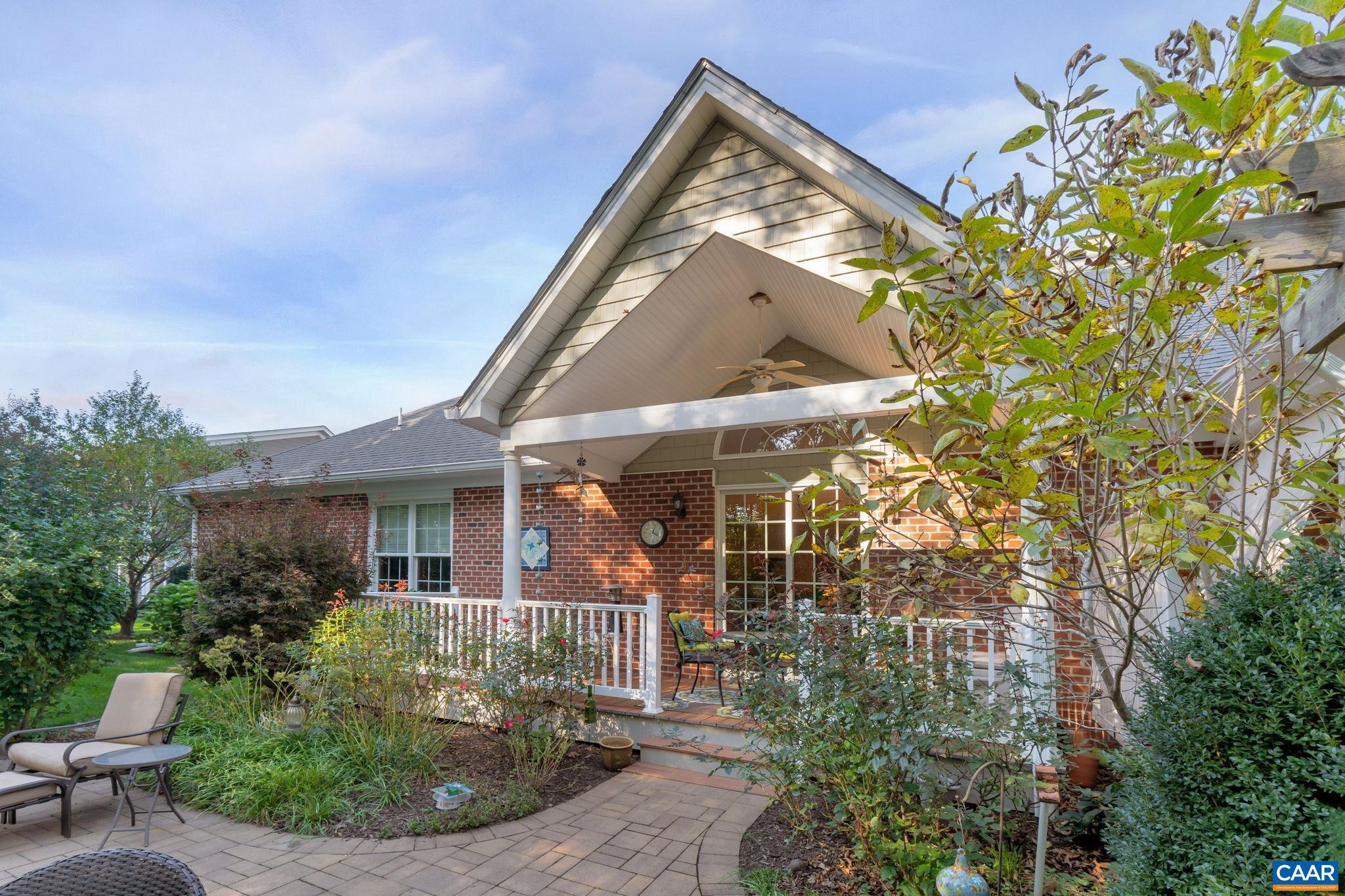 SPRING CREEK - Residential