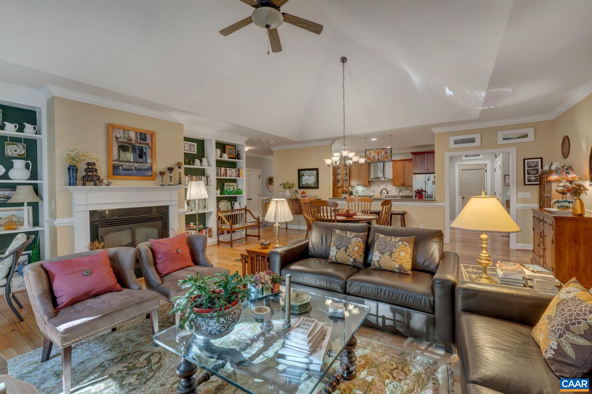 SPRING CREEK - Residential