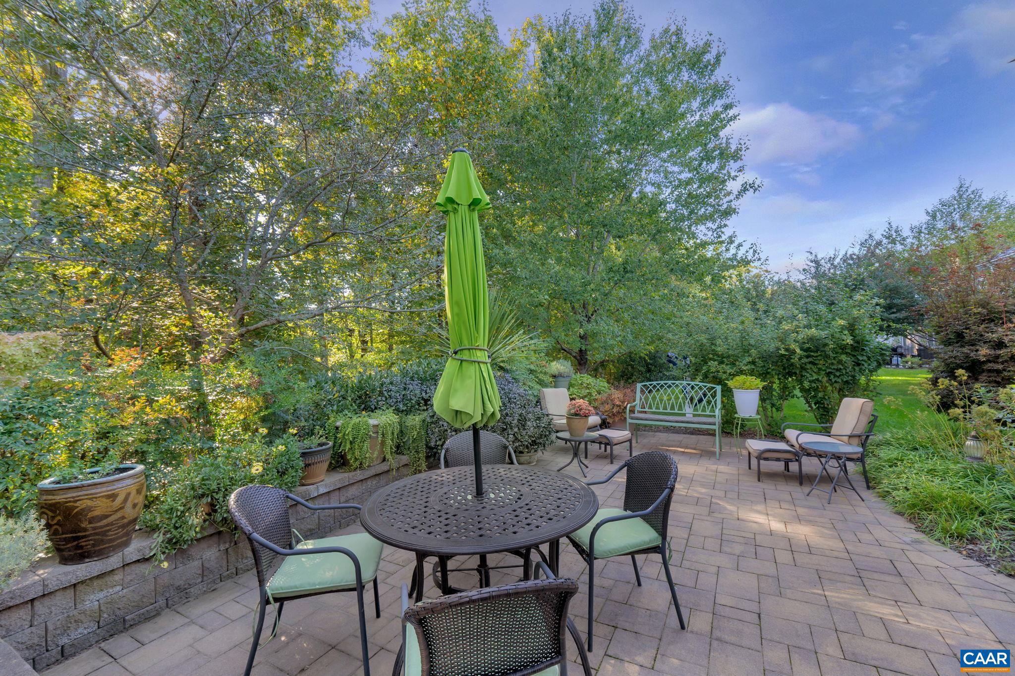 SPRING CREEK - Residential